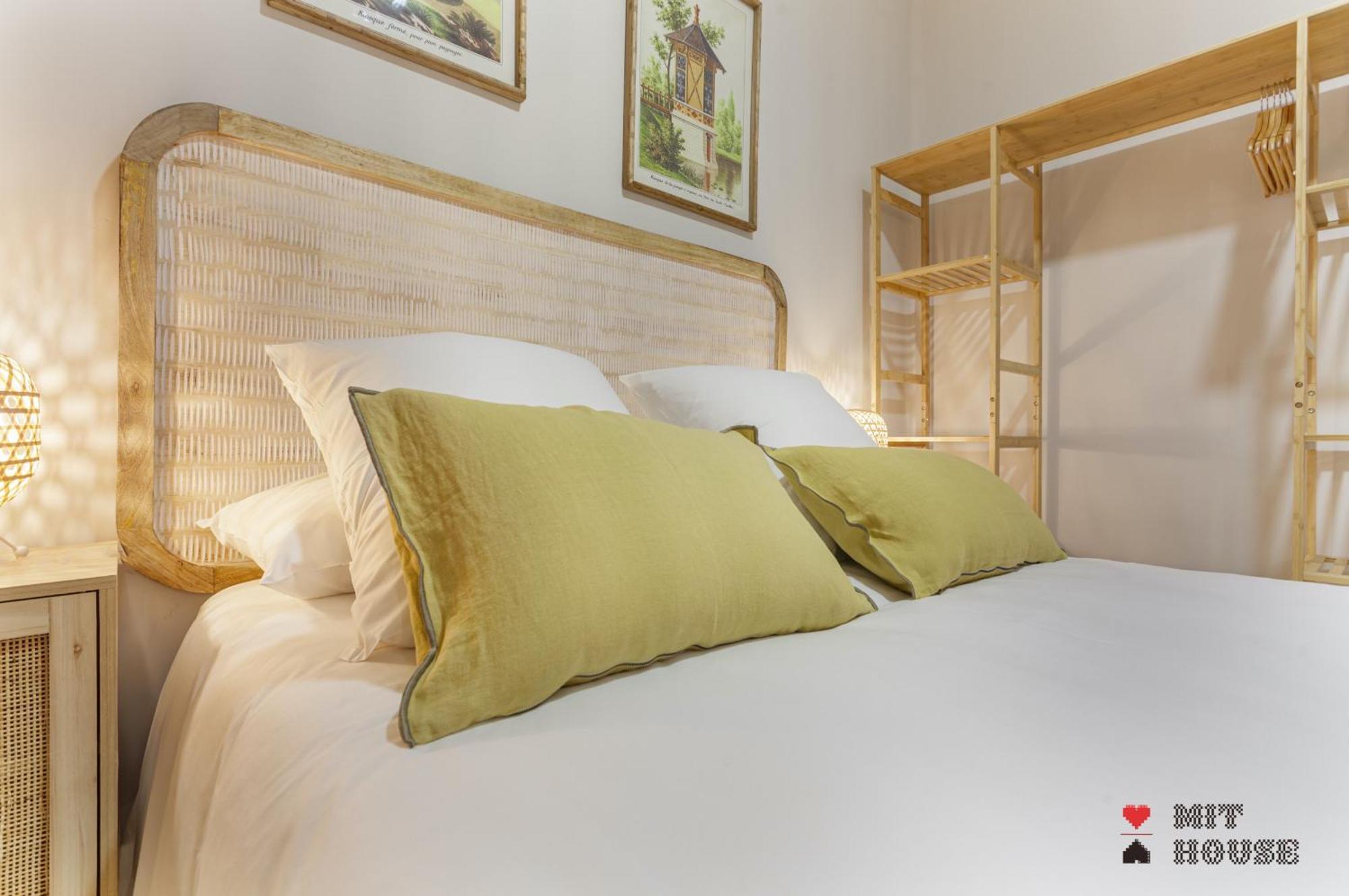 Mit House Latina En Apartamento