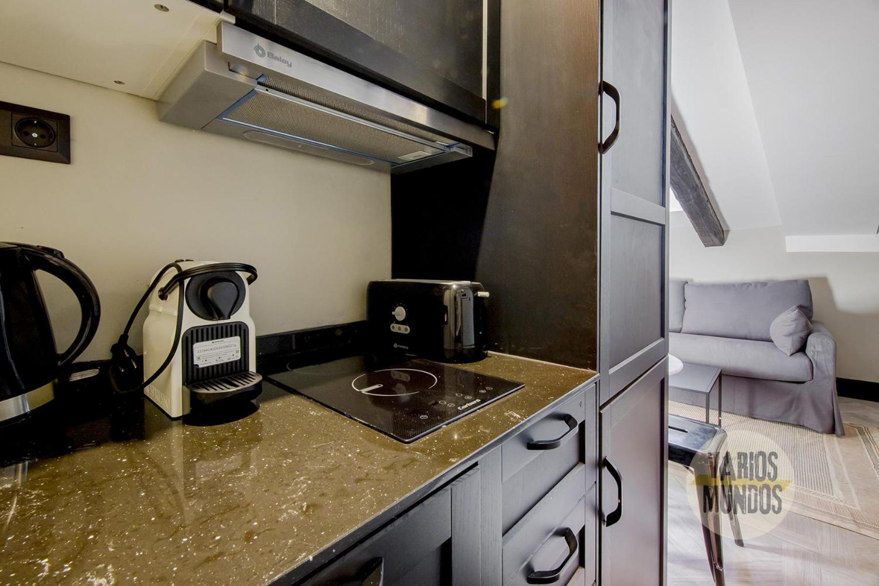 Apartment Familiar 5pax En Calle Santa Ana-centro E2 *