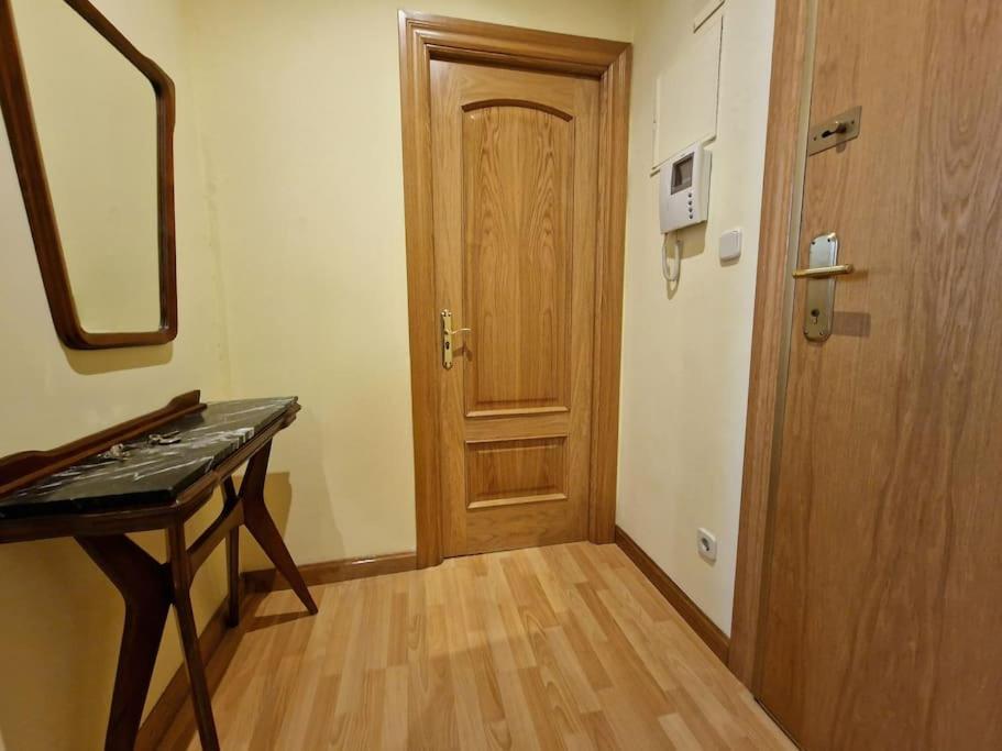 Reina Cristina, 3 Individuales En Atocha-retiro Apartment Madrid