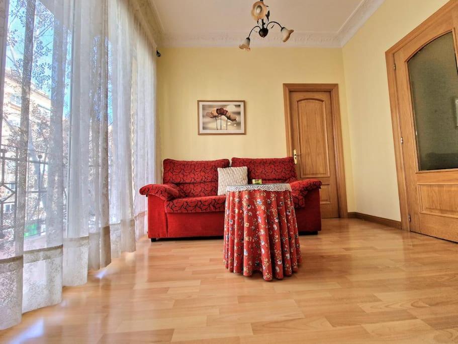 Reina Cristina, 3 Individuales En Atocha-retiro Apartment Madrid