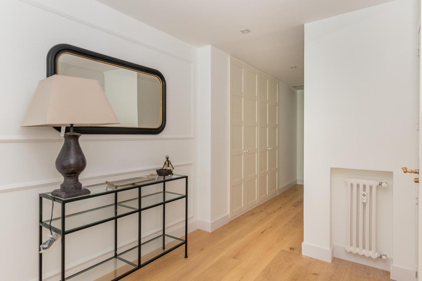 Elegante Y Moderno Appartamento