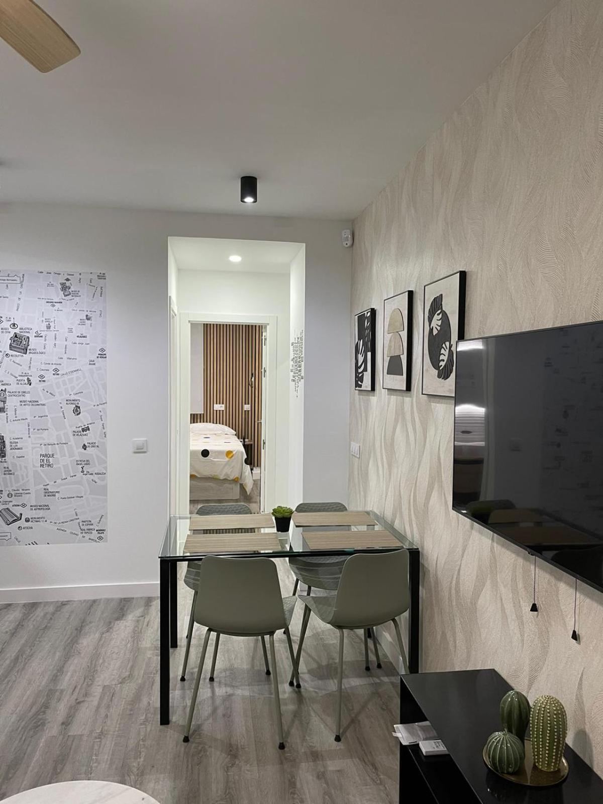 Atocha/c.tarragona Apartment *