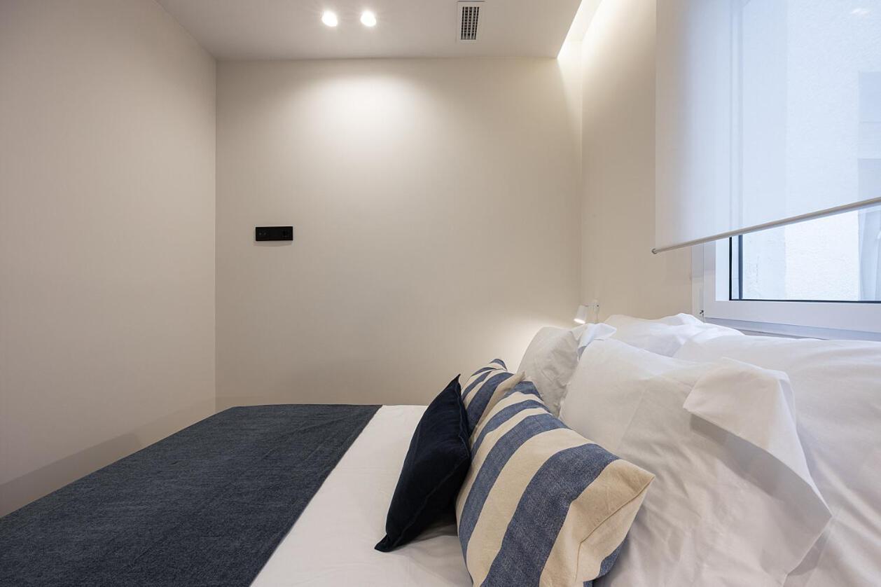 Gran Via Xv Calle De Conchas 4br 4bh Appartamento