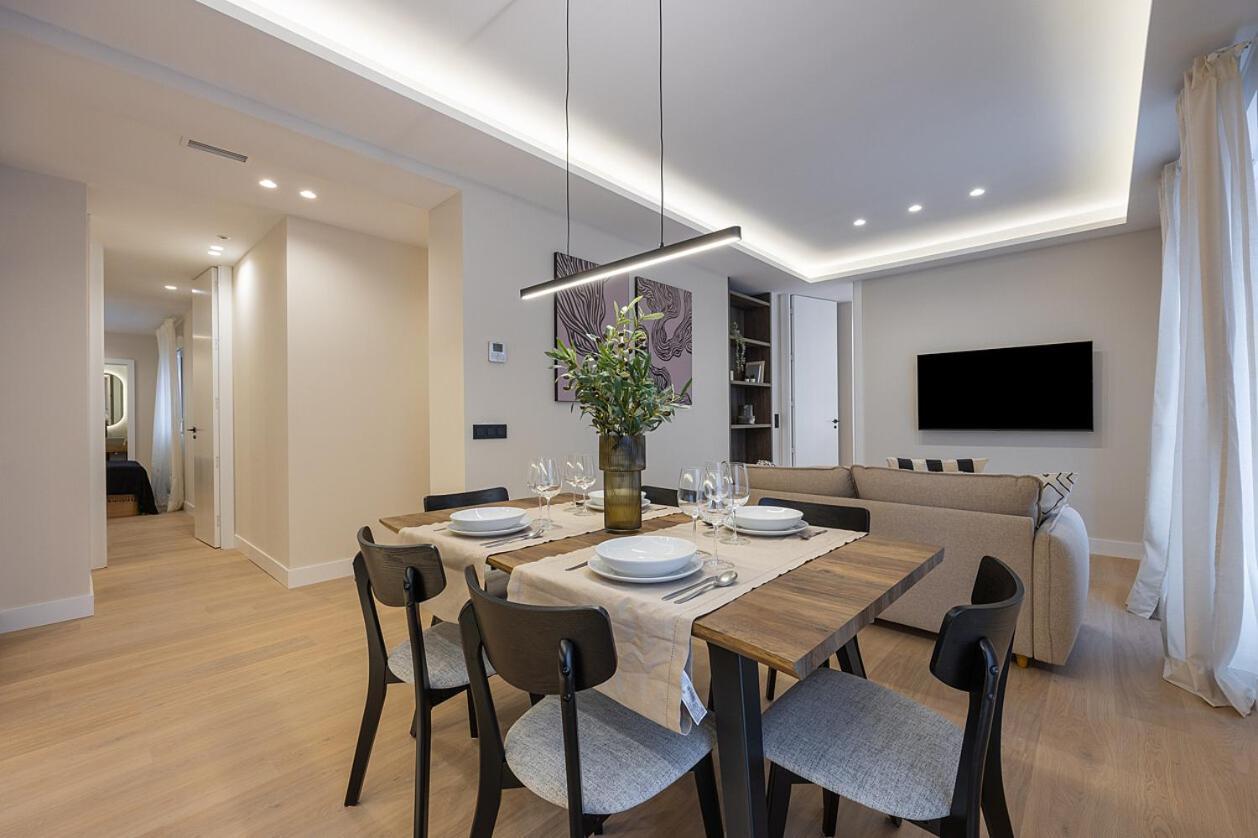 Appartamento Gran Via Xv Calle De Conchas 4br 4bh