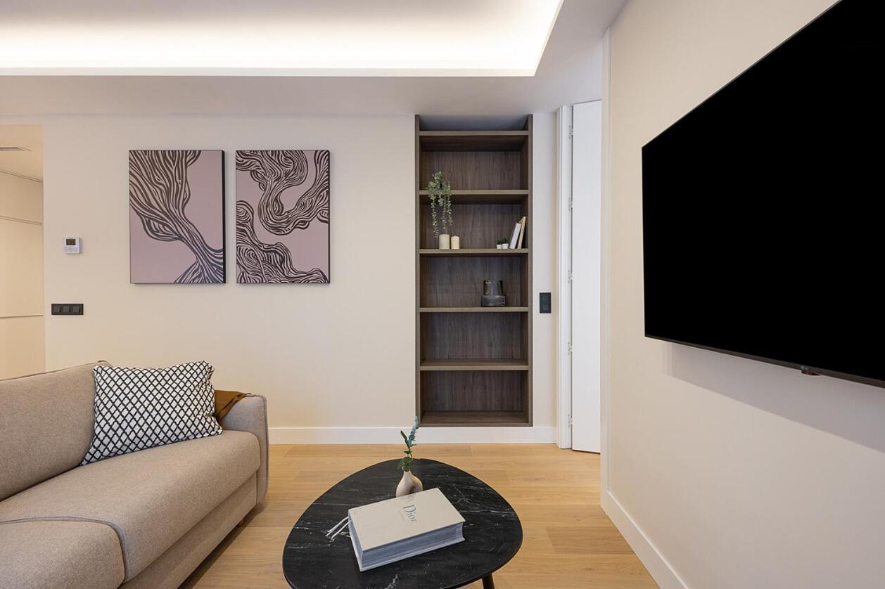 Gran Via Xv Calle De Conchas 4br 4bh Appartamento *