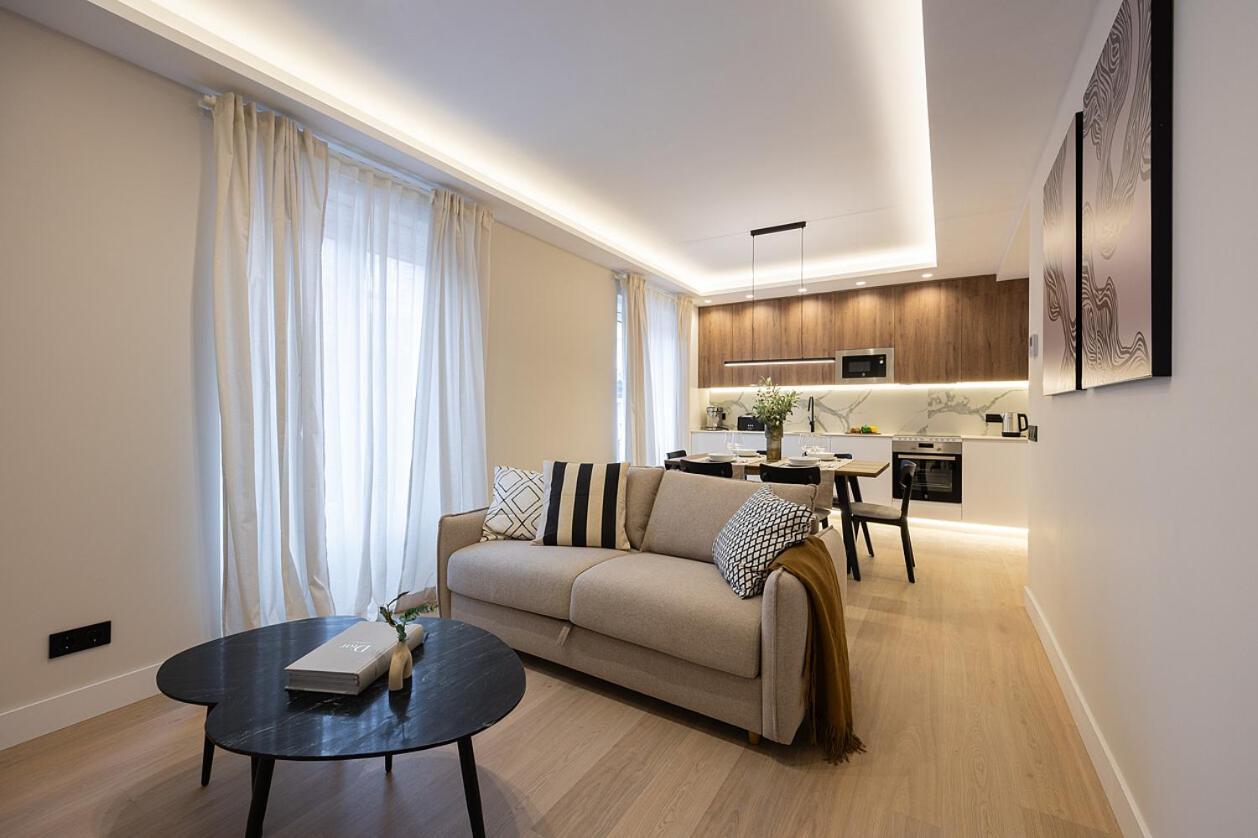 Appartamento Gran Via Xv Calle De Conchas 4br 4bh Madrid
