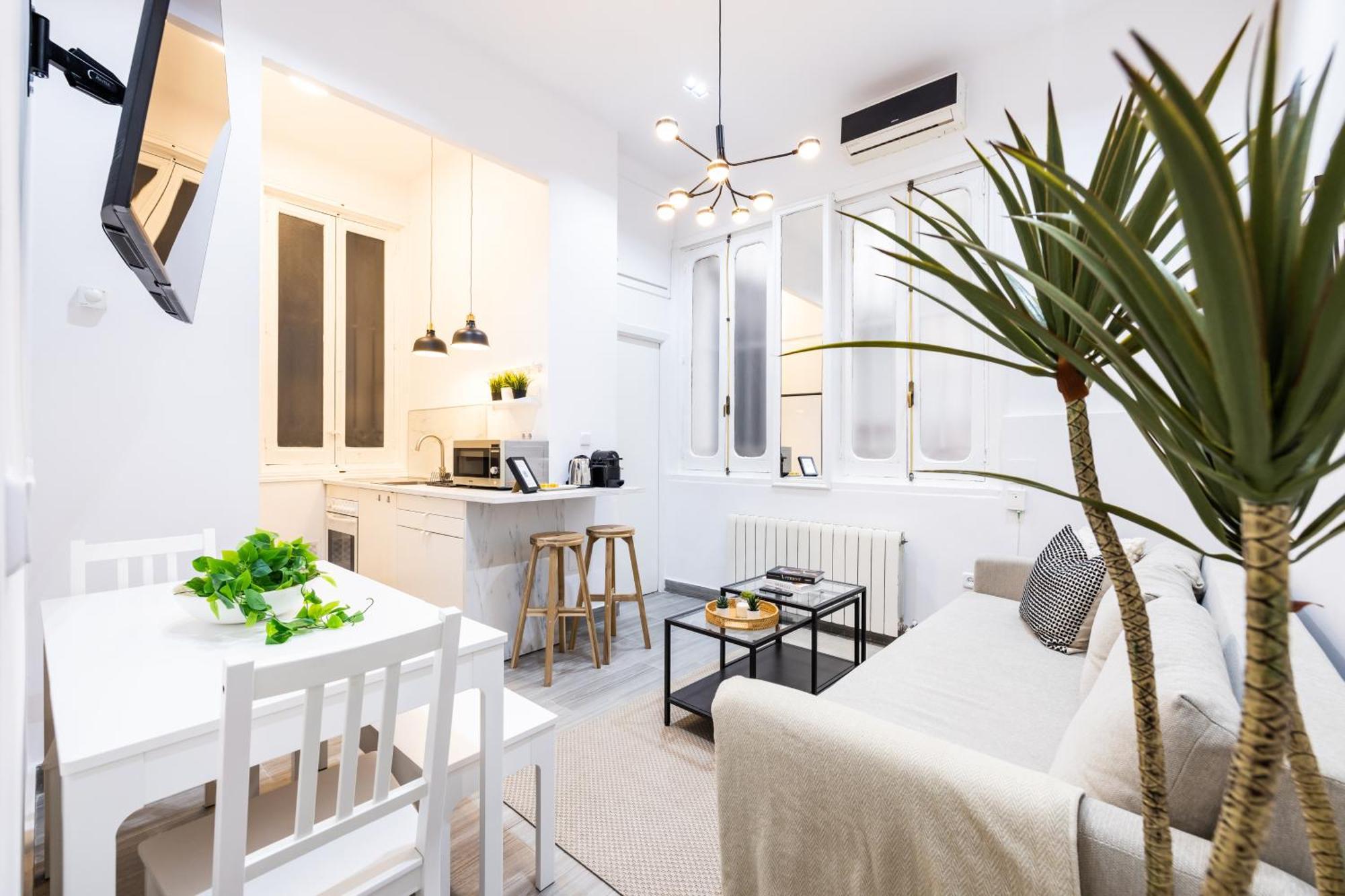 Apartamento Ubicacion Inmejorable: 5 Minutos Del Retiro, Wizink Center, Puerta De Alcala, Goya, Serrano, Velazquez Mas. *