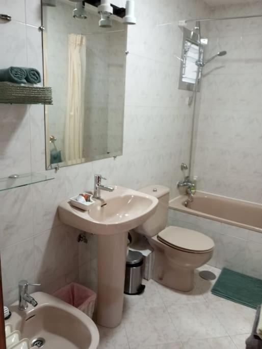 Luxury Renovated With Terrace In Madri