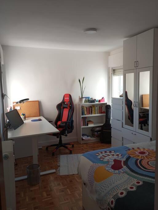 Luxury Renovated With Terrace In Apartamento Madri