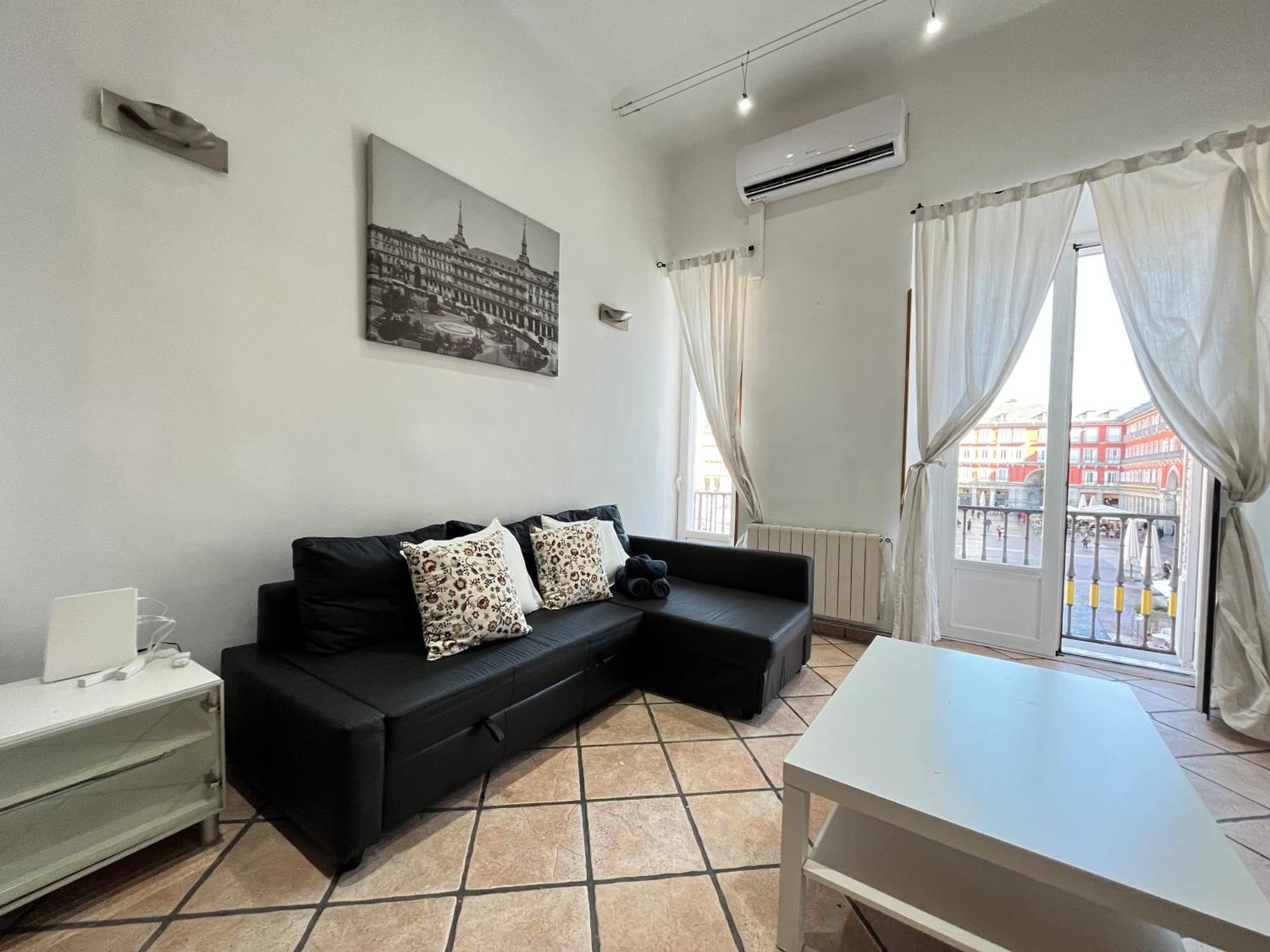 Loft Plaza Mayor 2 Temporal Appartement