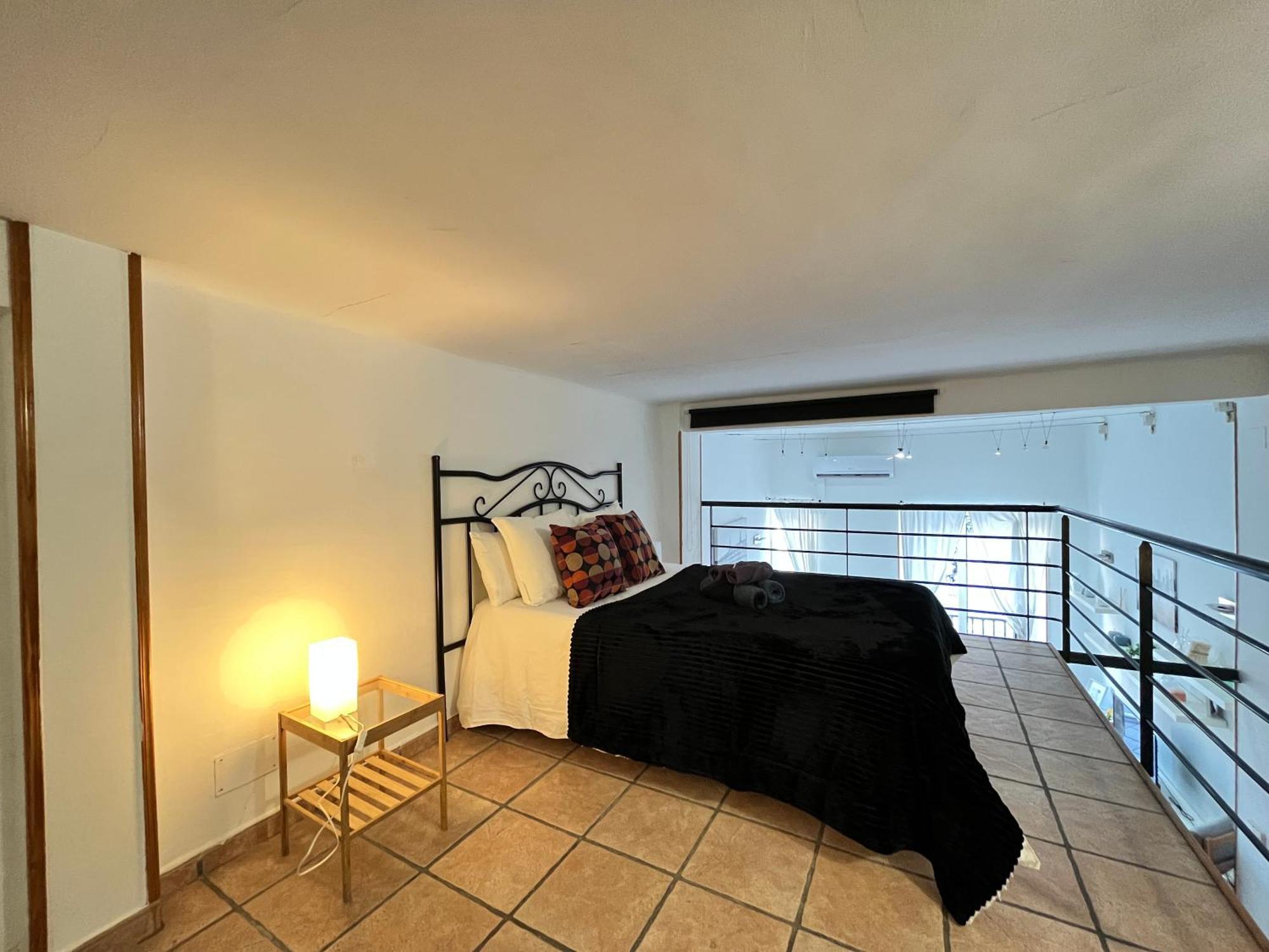 Loft Plaza Mayor 2 Temporal Appartement *