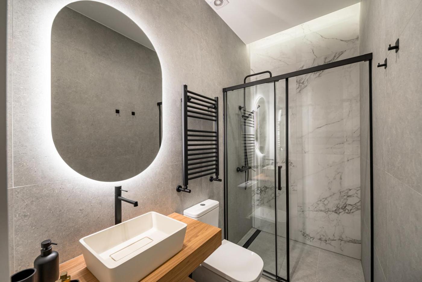 Centro Xx Calle Montera 5br 6bh Appartement