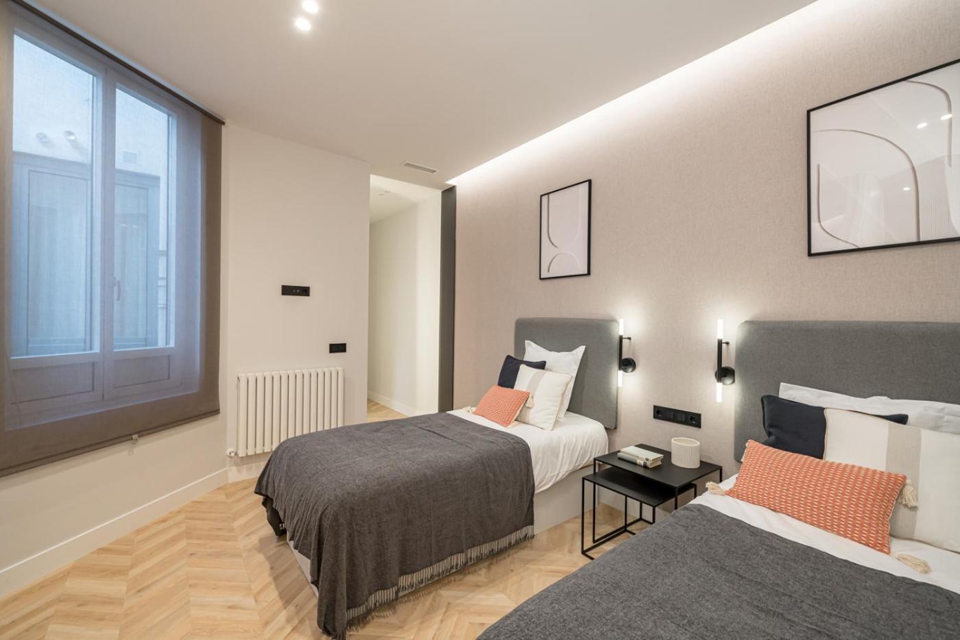 Appartement Centro Xx Calle Montera 5br 6bh