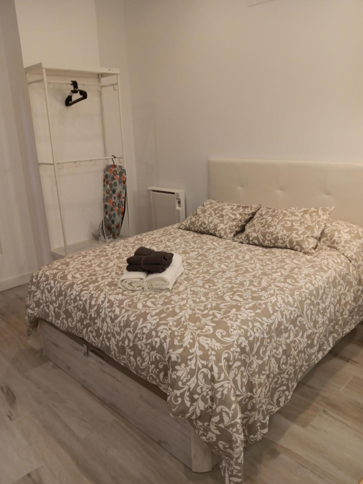 Gregorio Maranon Apartment4 Madrid