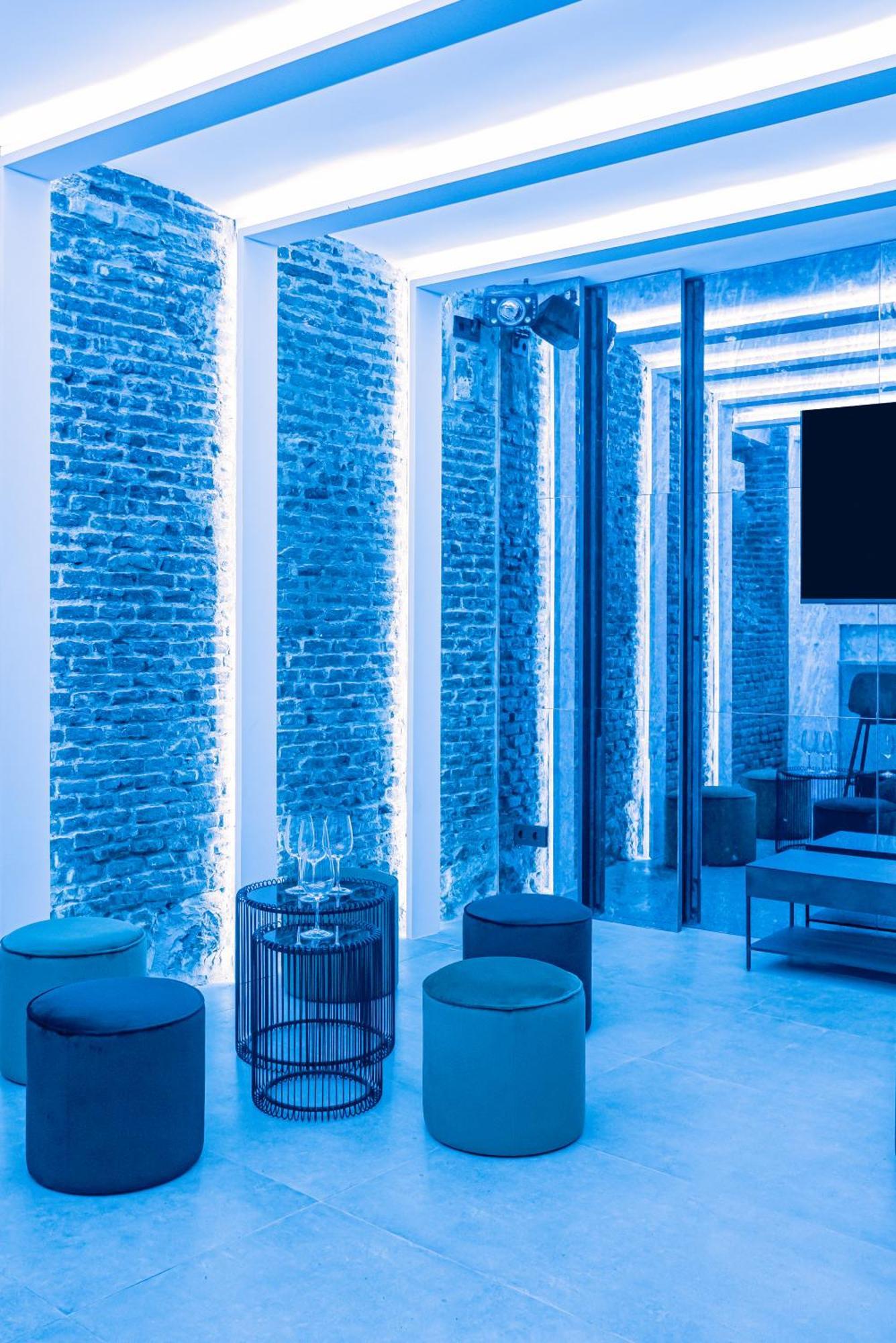 Malasana Vii Calle San Mateo 3br 3bh Apartment Madrid