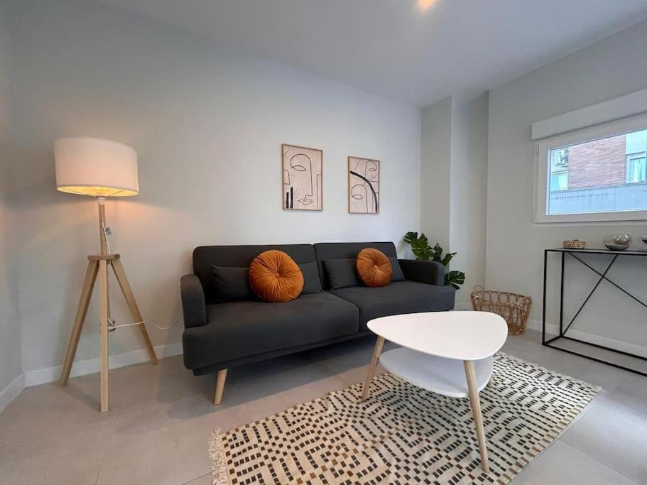 Apartment Elegant Penthouse In Cuatro Caminos - Pal