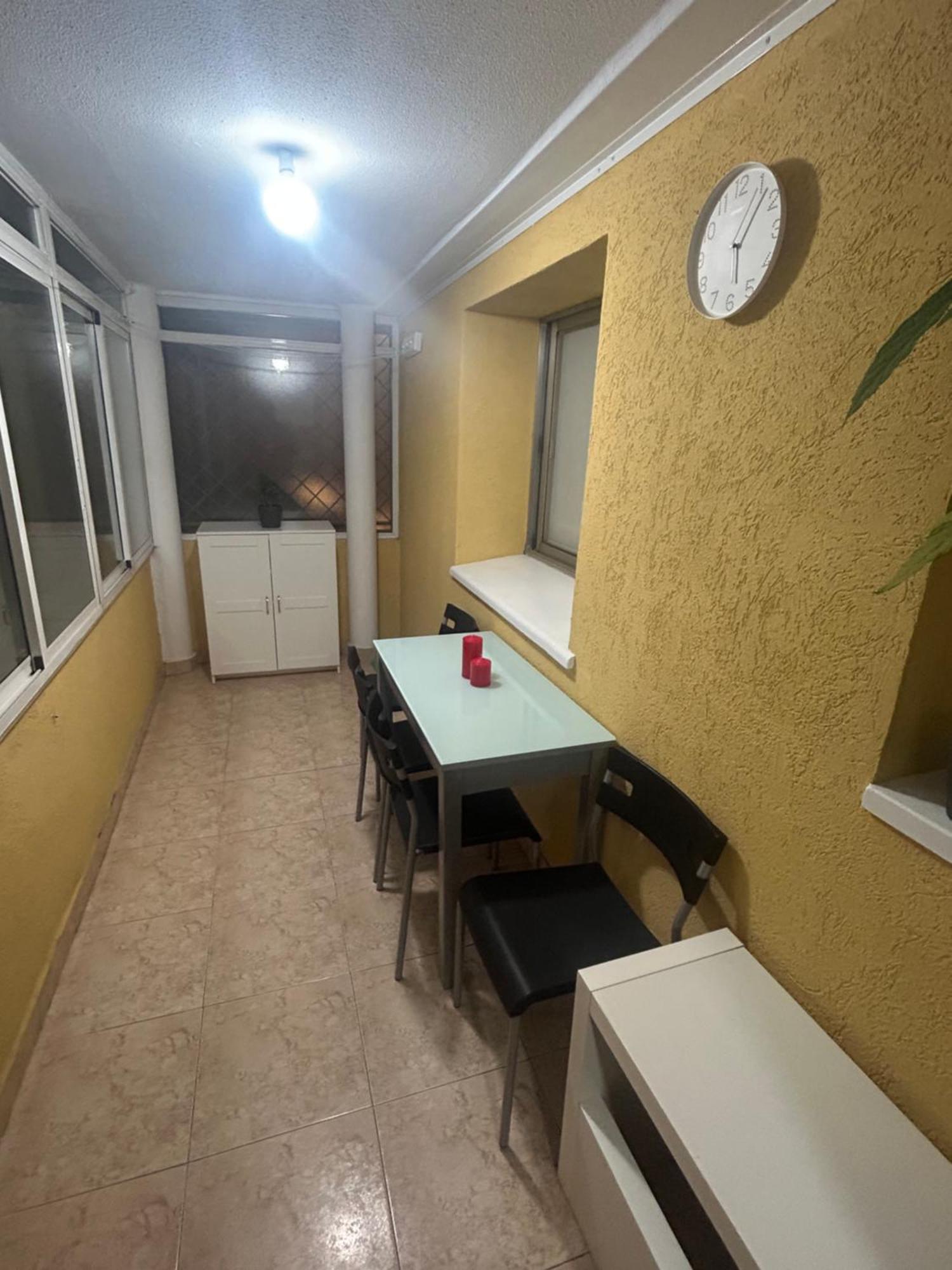 Campingplatz Privada En Piso Compartido Madrid