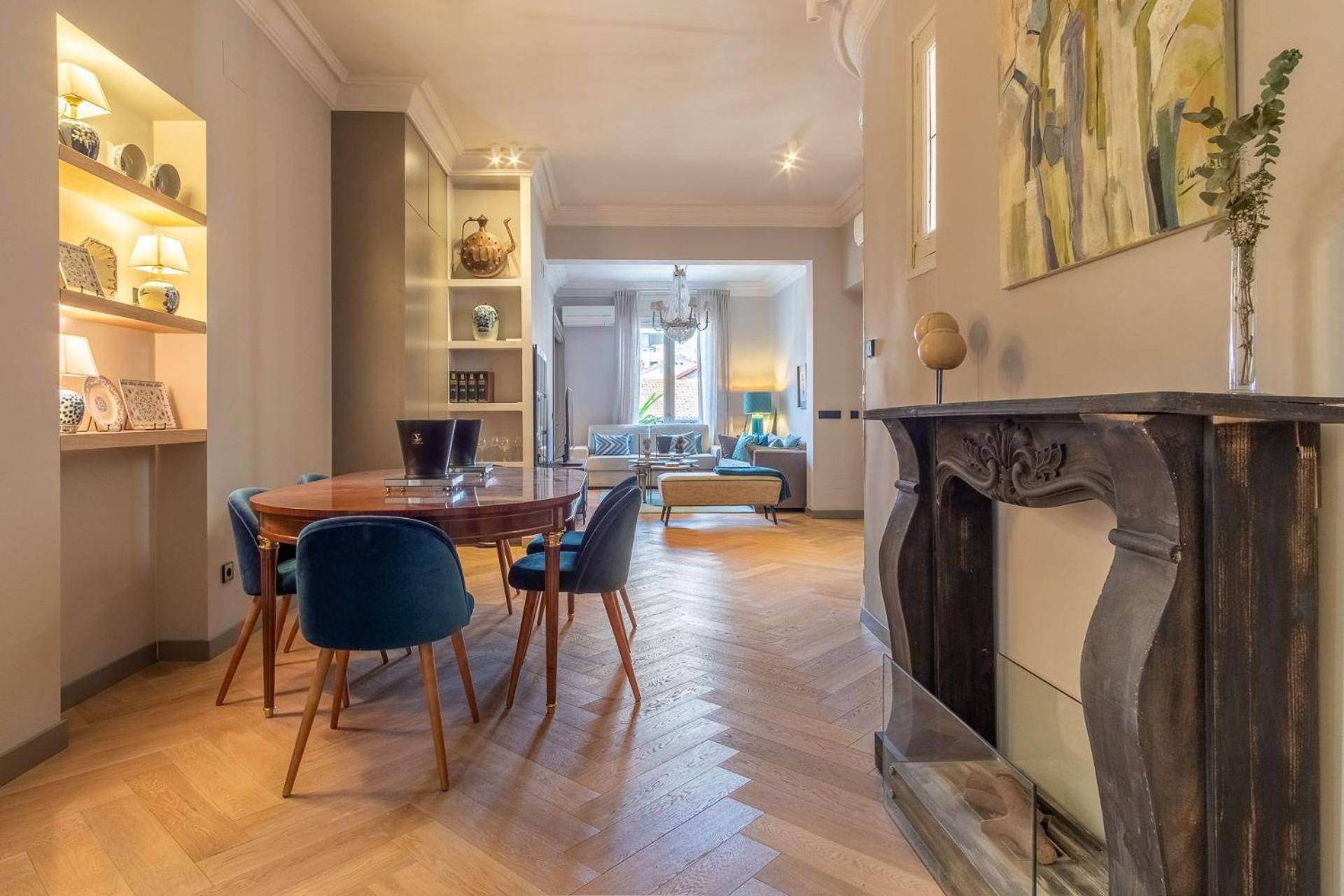 Spacious 3-bedroom Luxury In The Heart Of Barrio Salamanca Perfect For 6,velazquez I * Madri
