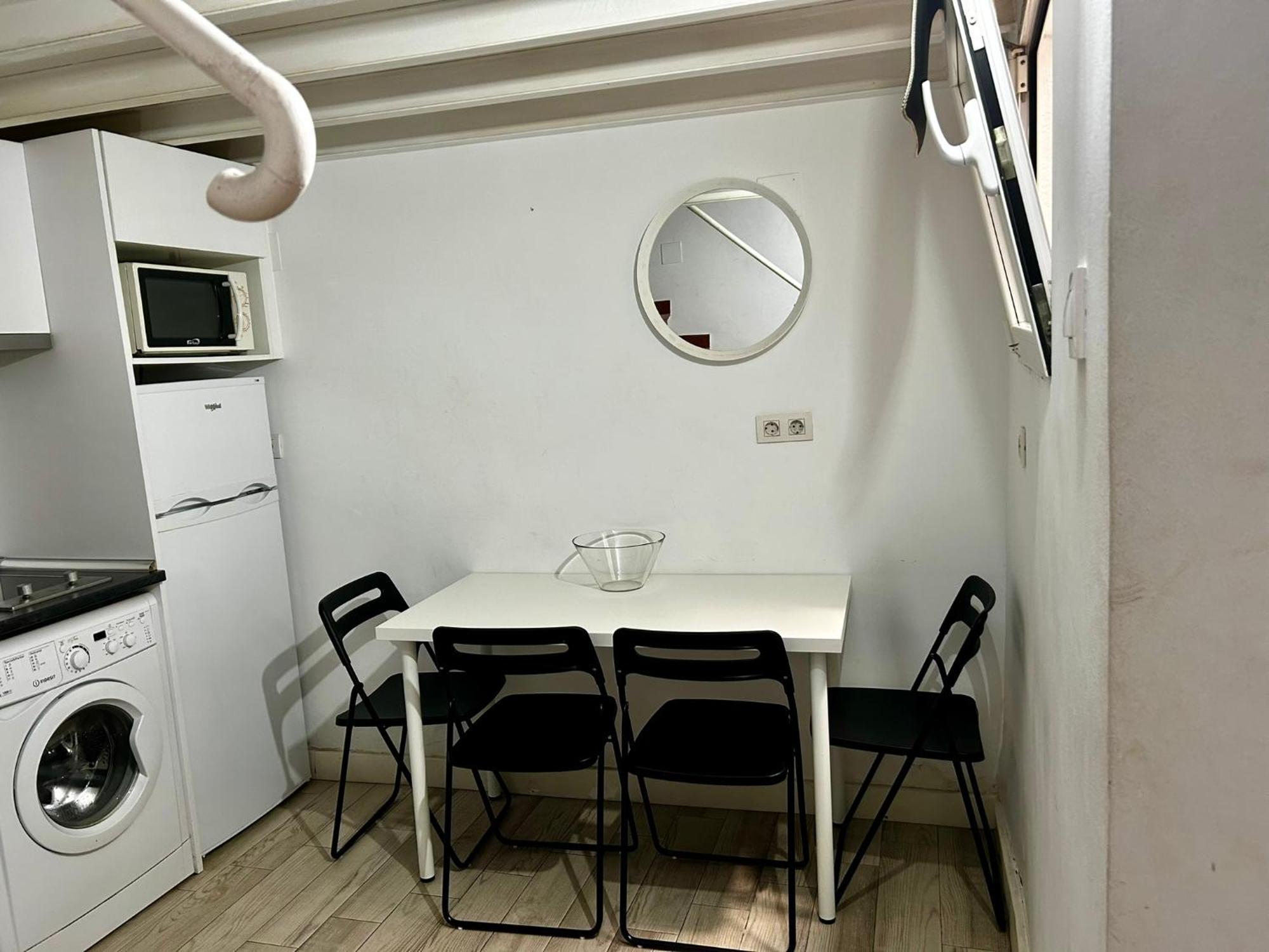 9.apto Zona Dinamica De Estudiantes, Malasana Appartamento