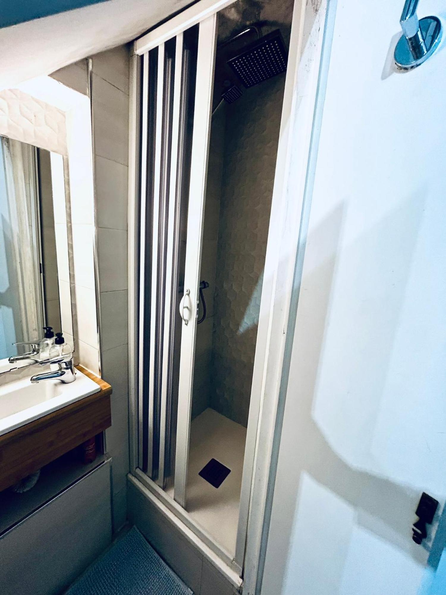 Appartement 9.apto Zona Dinamica De Estudiantes, Malasana Madrid