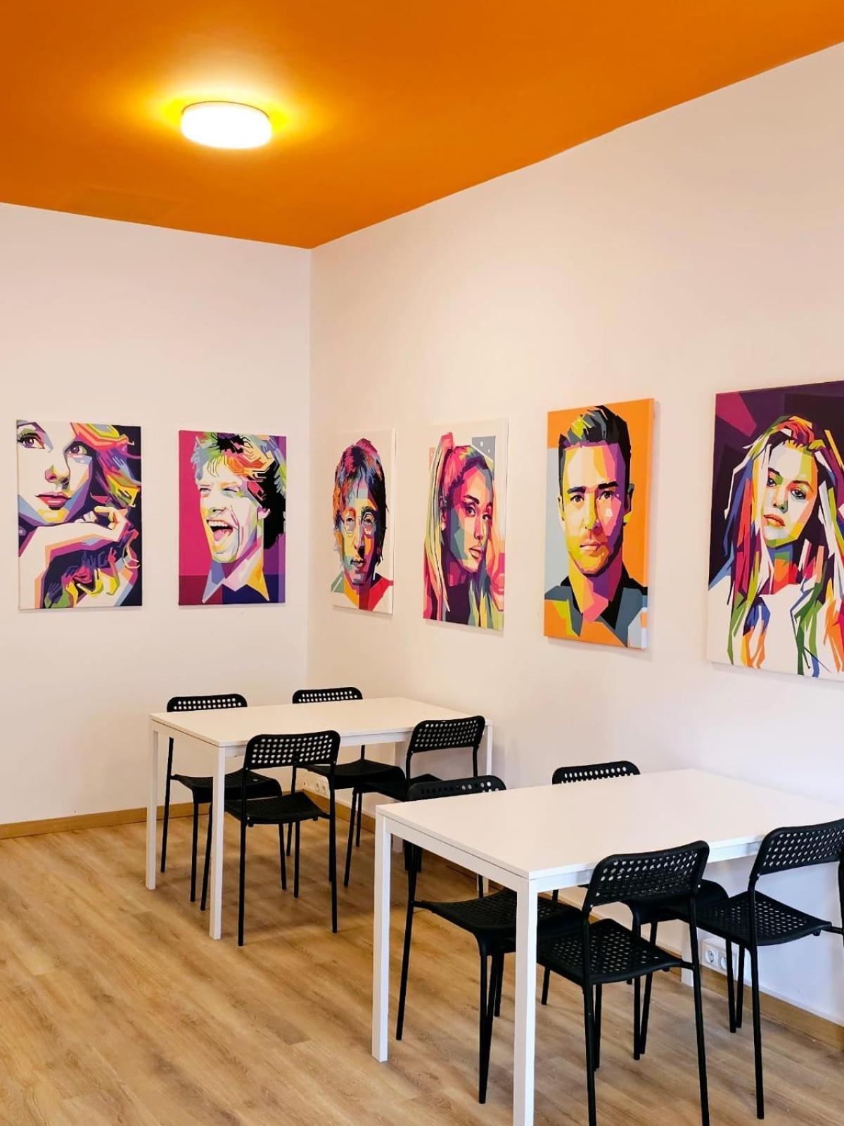 Albergue Arc House Pop Art *
