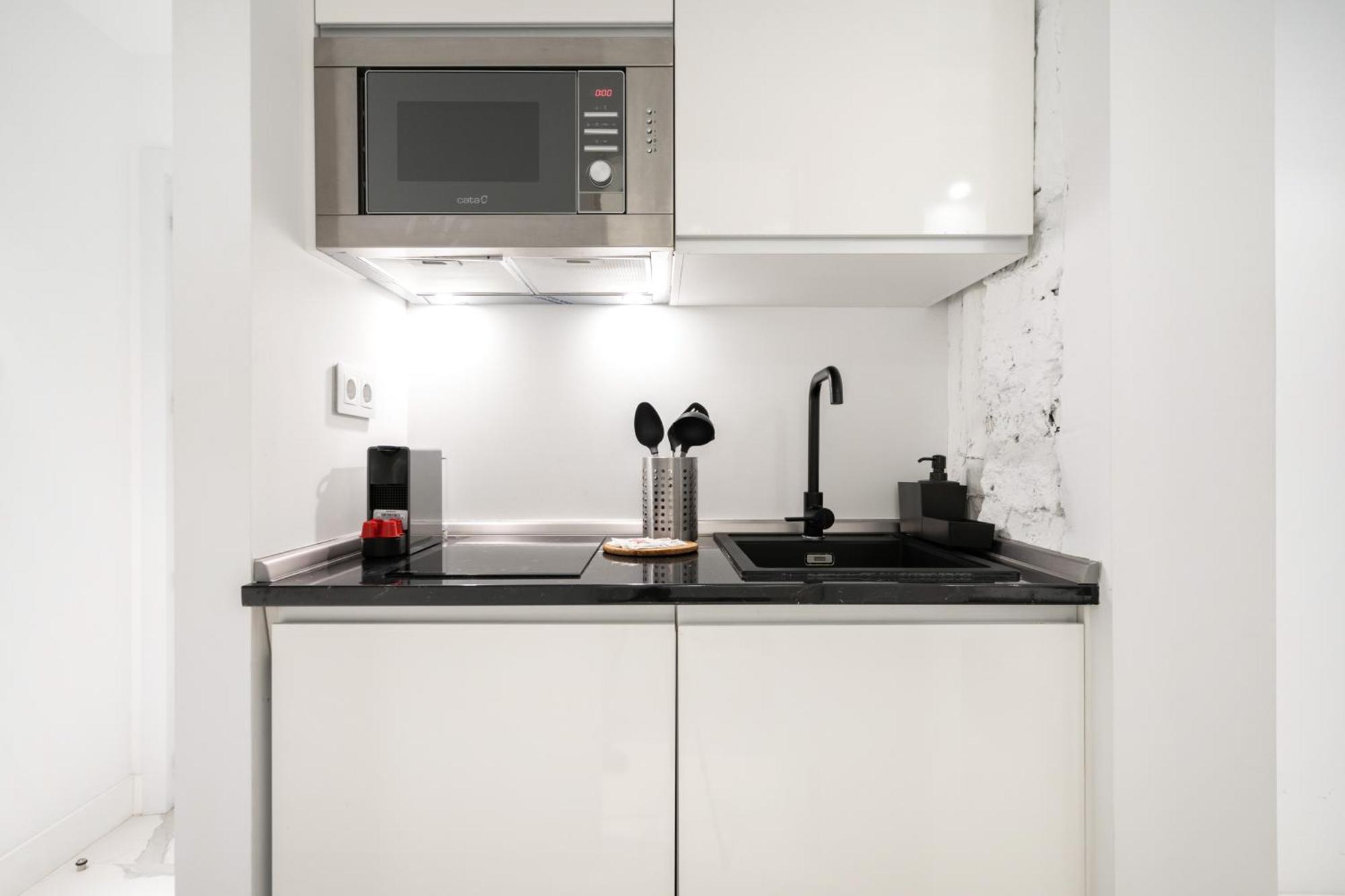 Dobo Homes - D14 Apartment Madrid