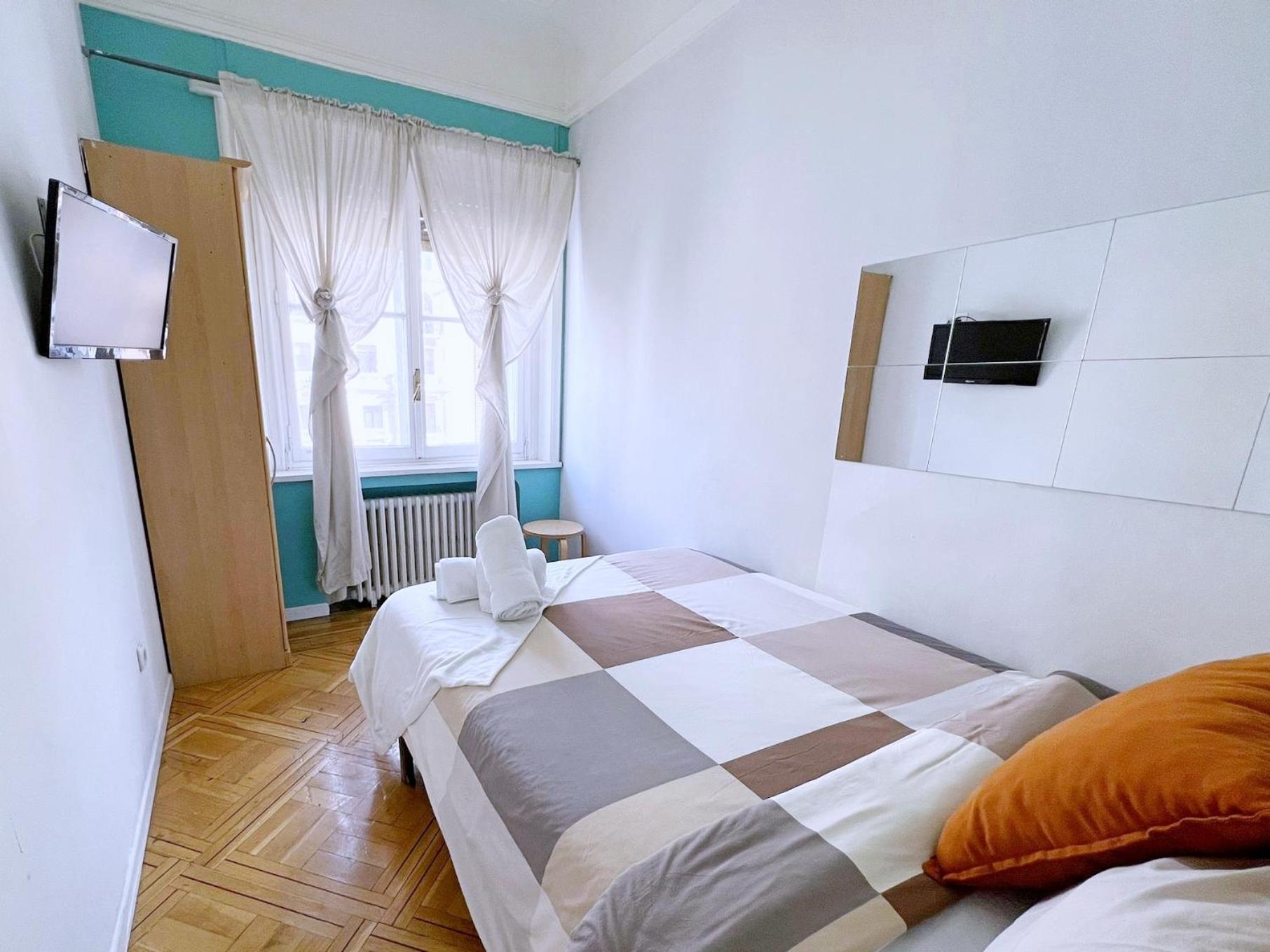 Econostay Plaza De Espana * Madrid