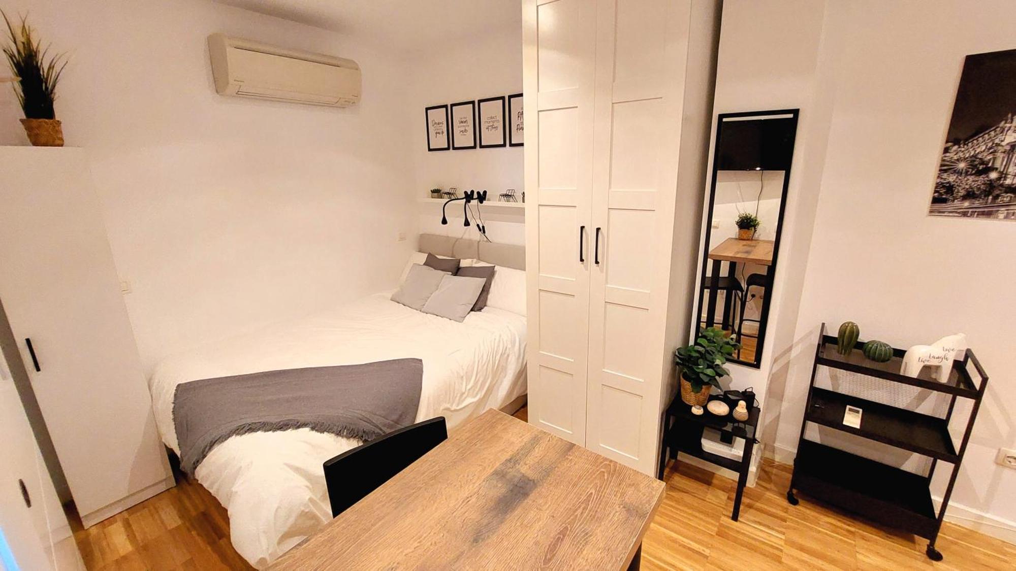 Acogedor Estudio En Delicias By Bebalmy Madrid