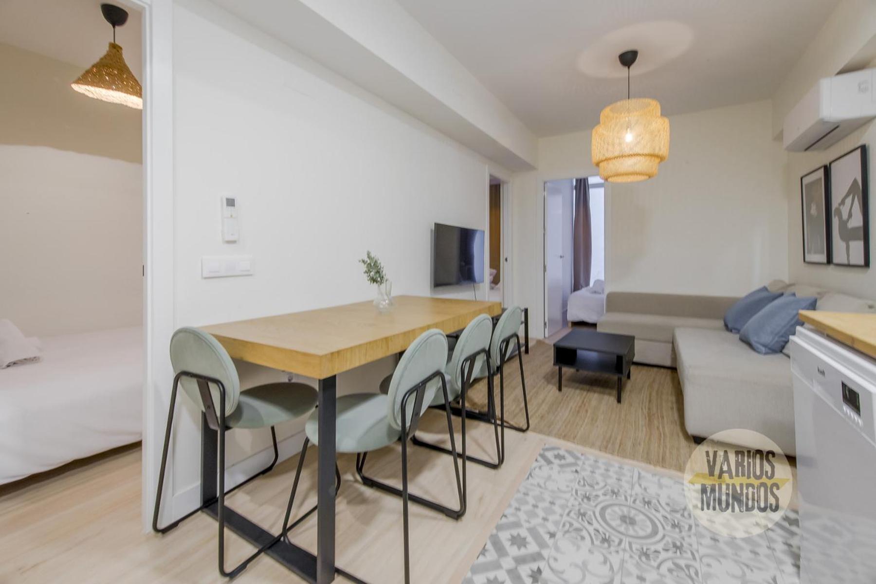 Cool 9pax En Plena Plaza De Chueca Appartamento Madrid