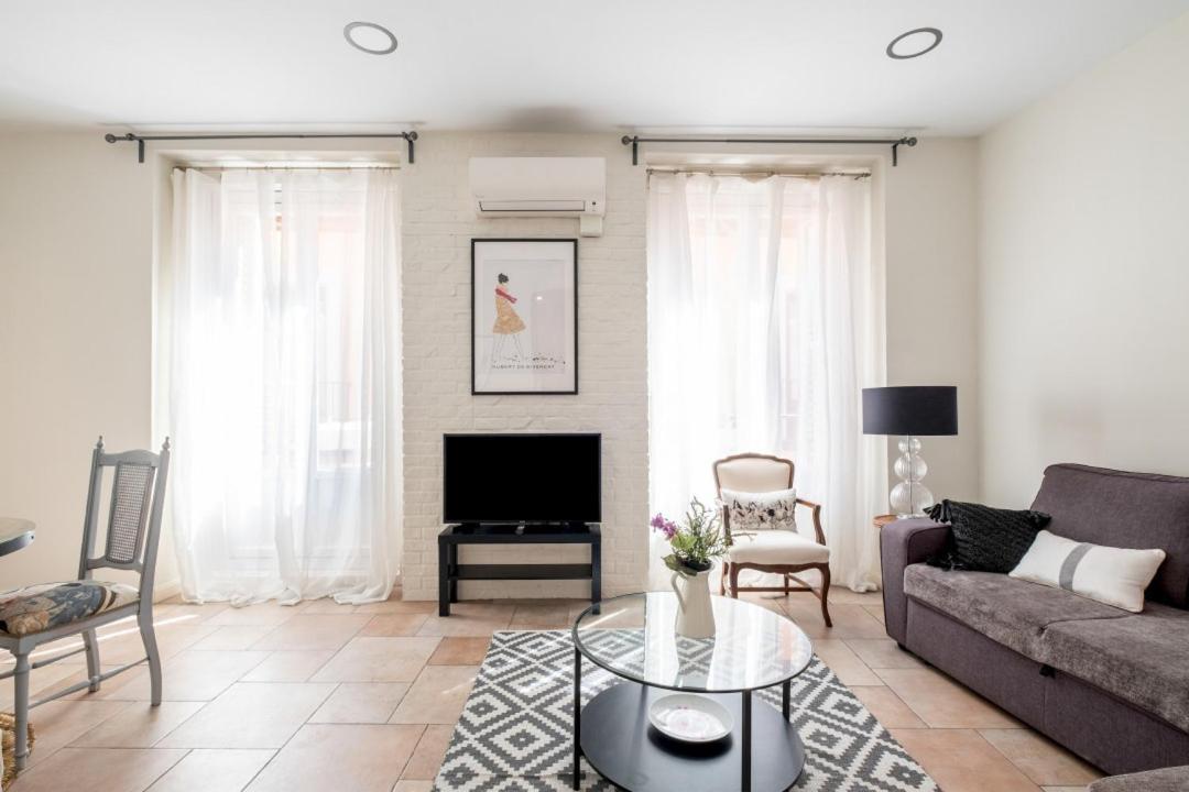 Bright- 1bd 1bth Furnished - Sol * Madrid