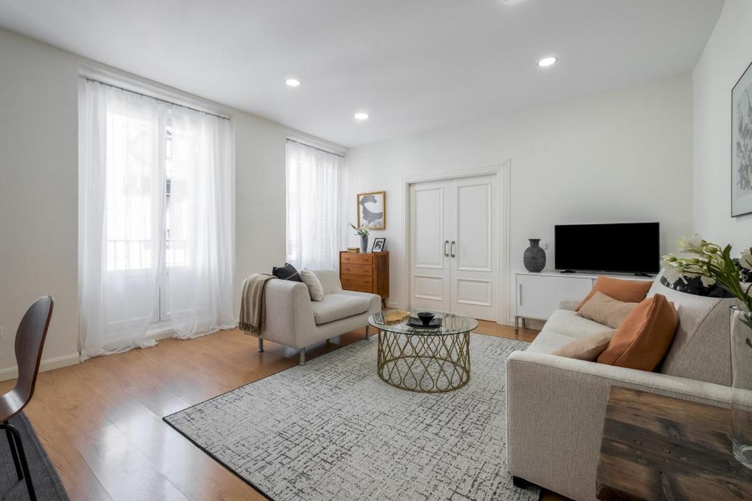 1 Bedroom 1 Bathroom Furnished - Sol - Bright Refurbished - Mintystay Madri