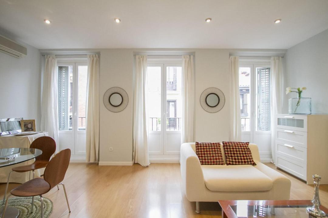 1 Bedroom 1 Bathroom Furnished - Sol - Bright Refurbished - Mintystay Apartamento *