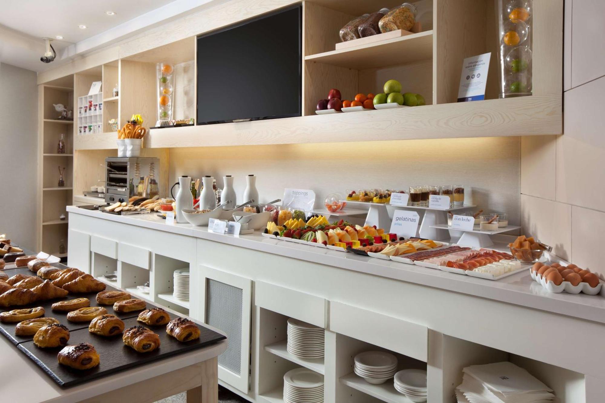 Nh Atocha Hotel