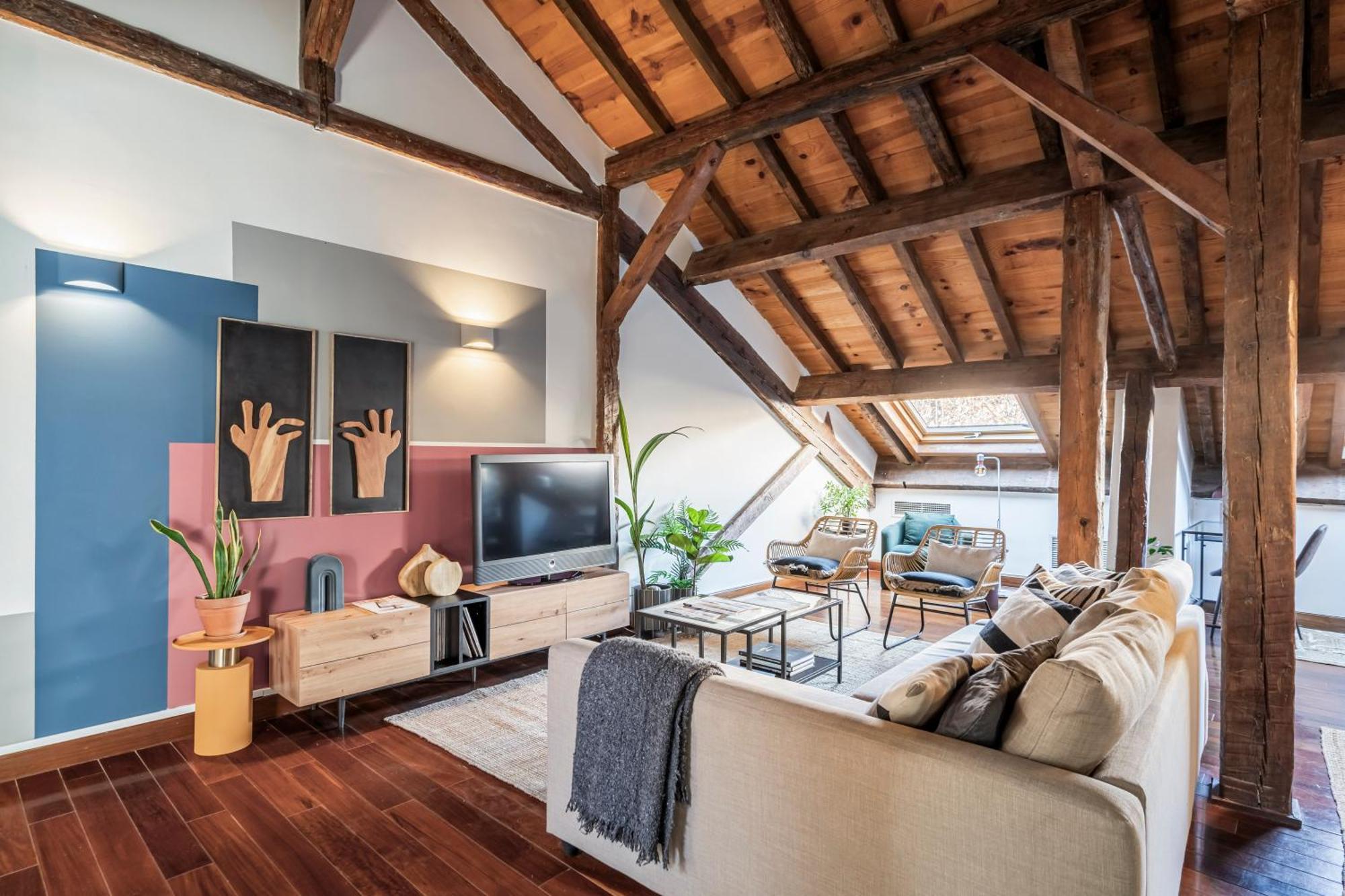 16th Century Palace Appartement