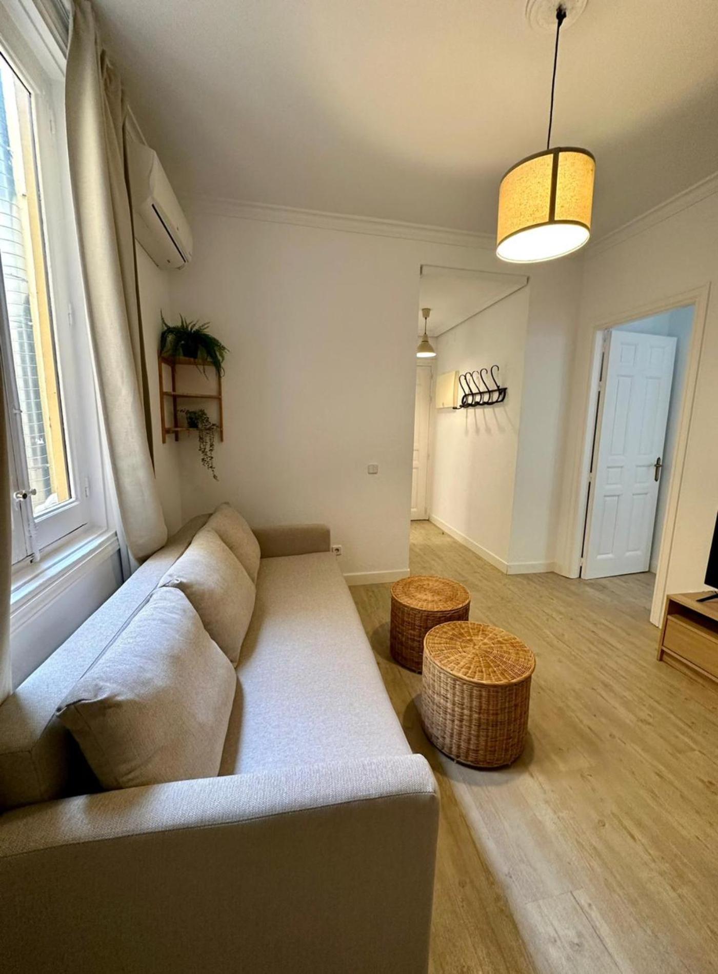 Loft 3pax En Huertas-cortes Apartment