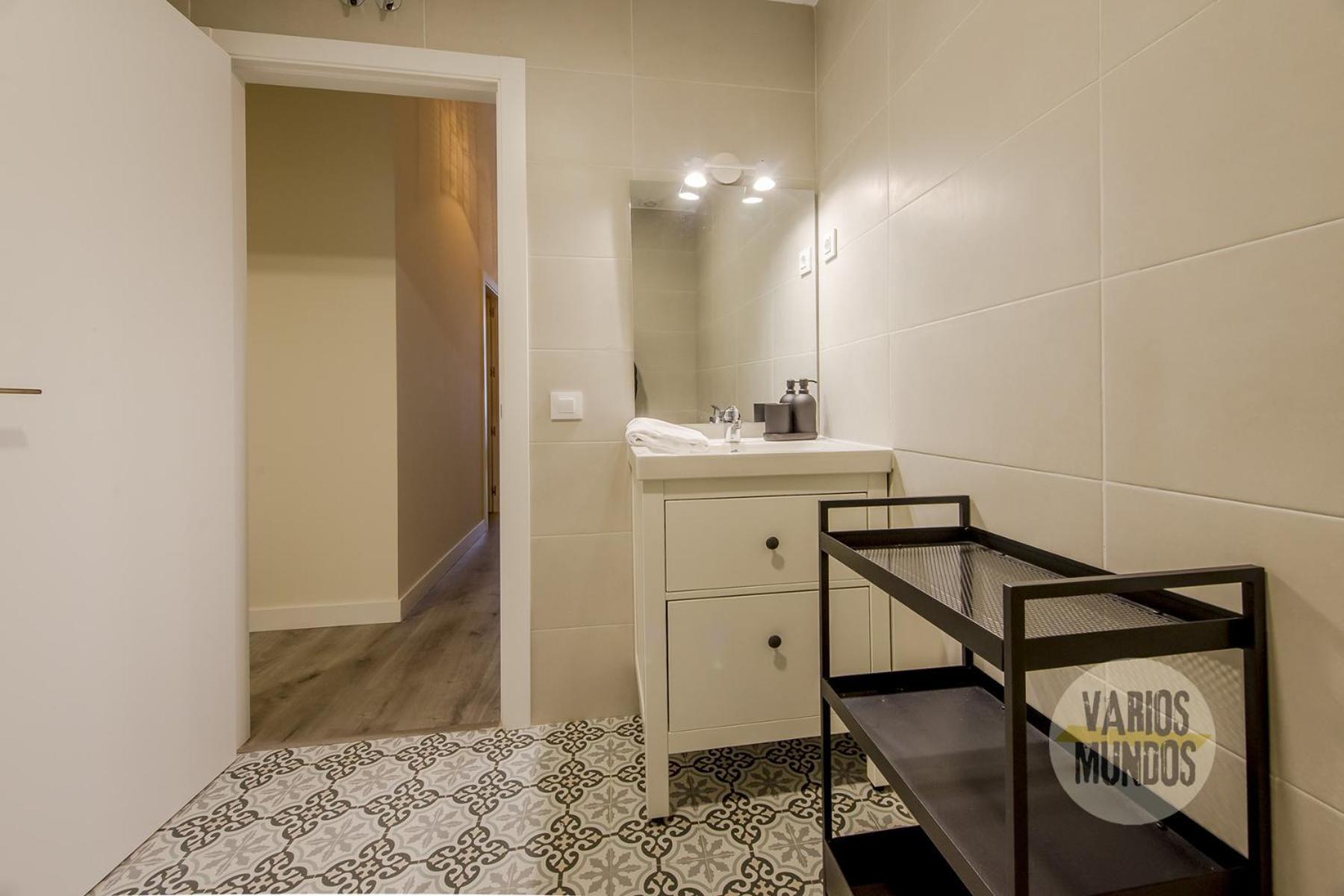 Central&modern 4hab 9p En La Latina Apartamento *