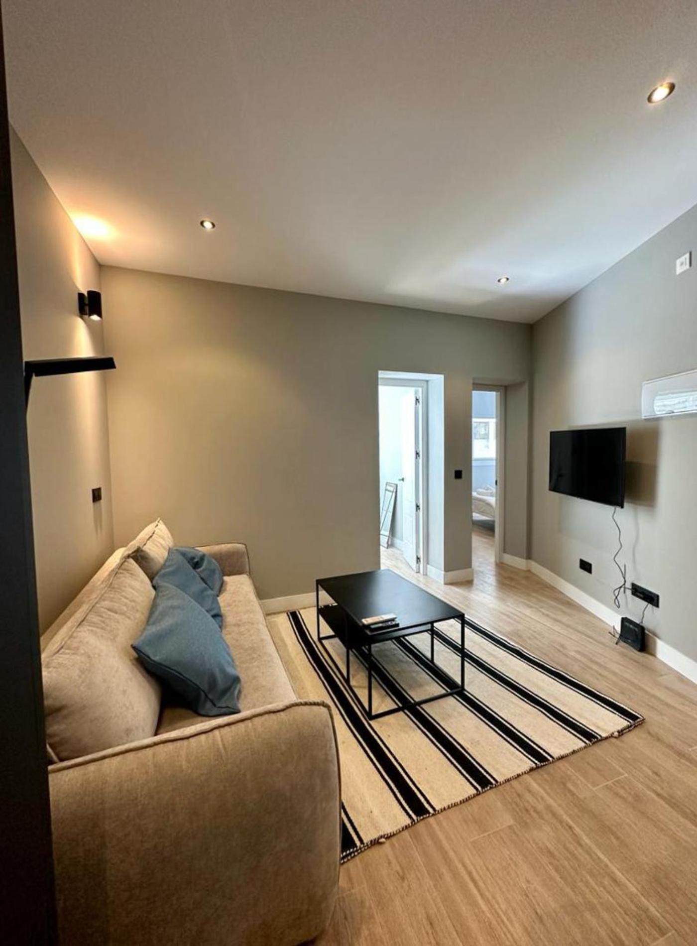 Appartement De 2hab 5pax En Calle Silva E2 *
