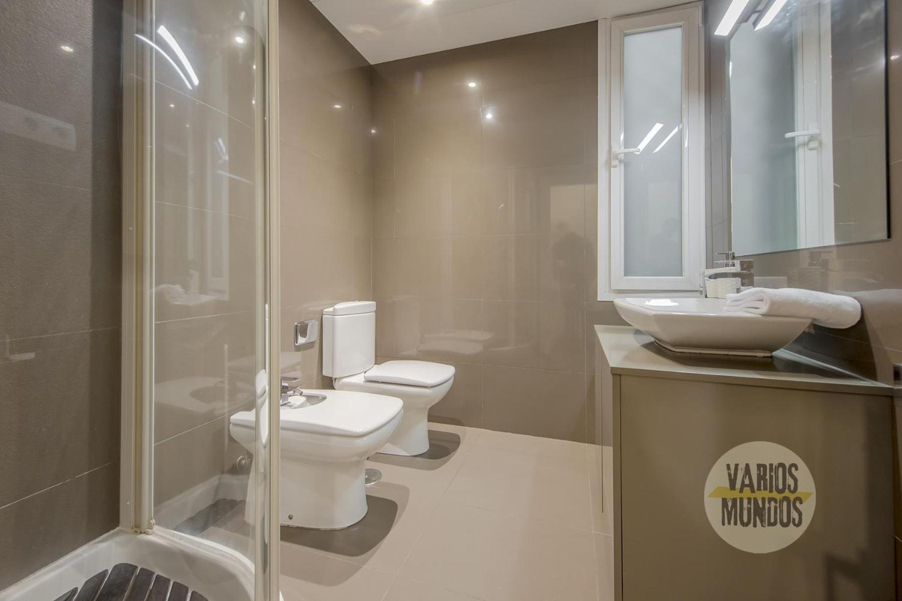 Premium 10pax En Plaza Espana-gran Via Apartamento *