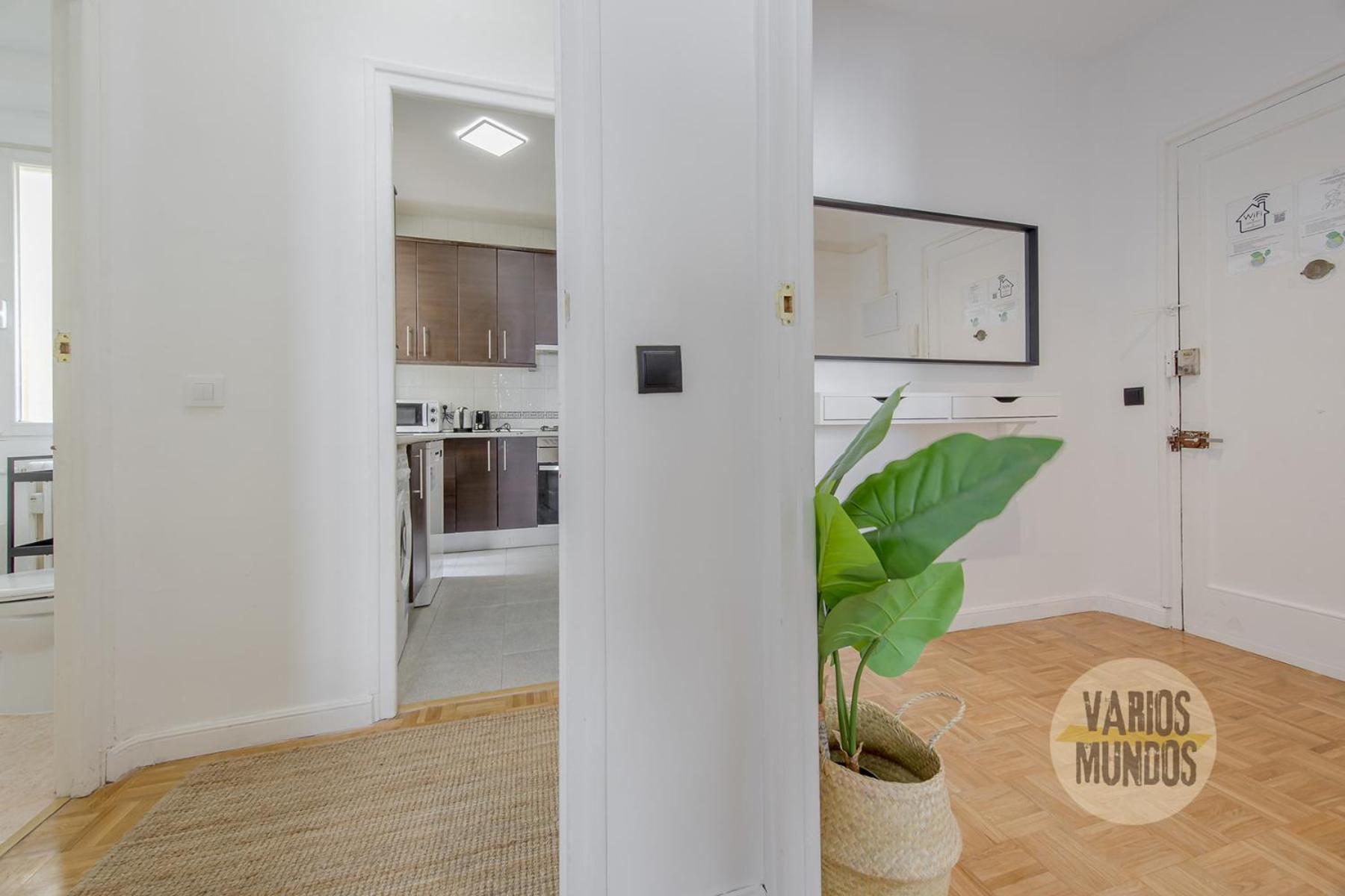 Practico 7pax En Calle Santa Ana Centro De Appartement