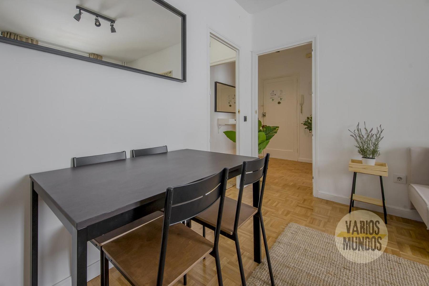 Practico 7pax En Calle Santa Ana Centro De Appartement Madrid