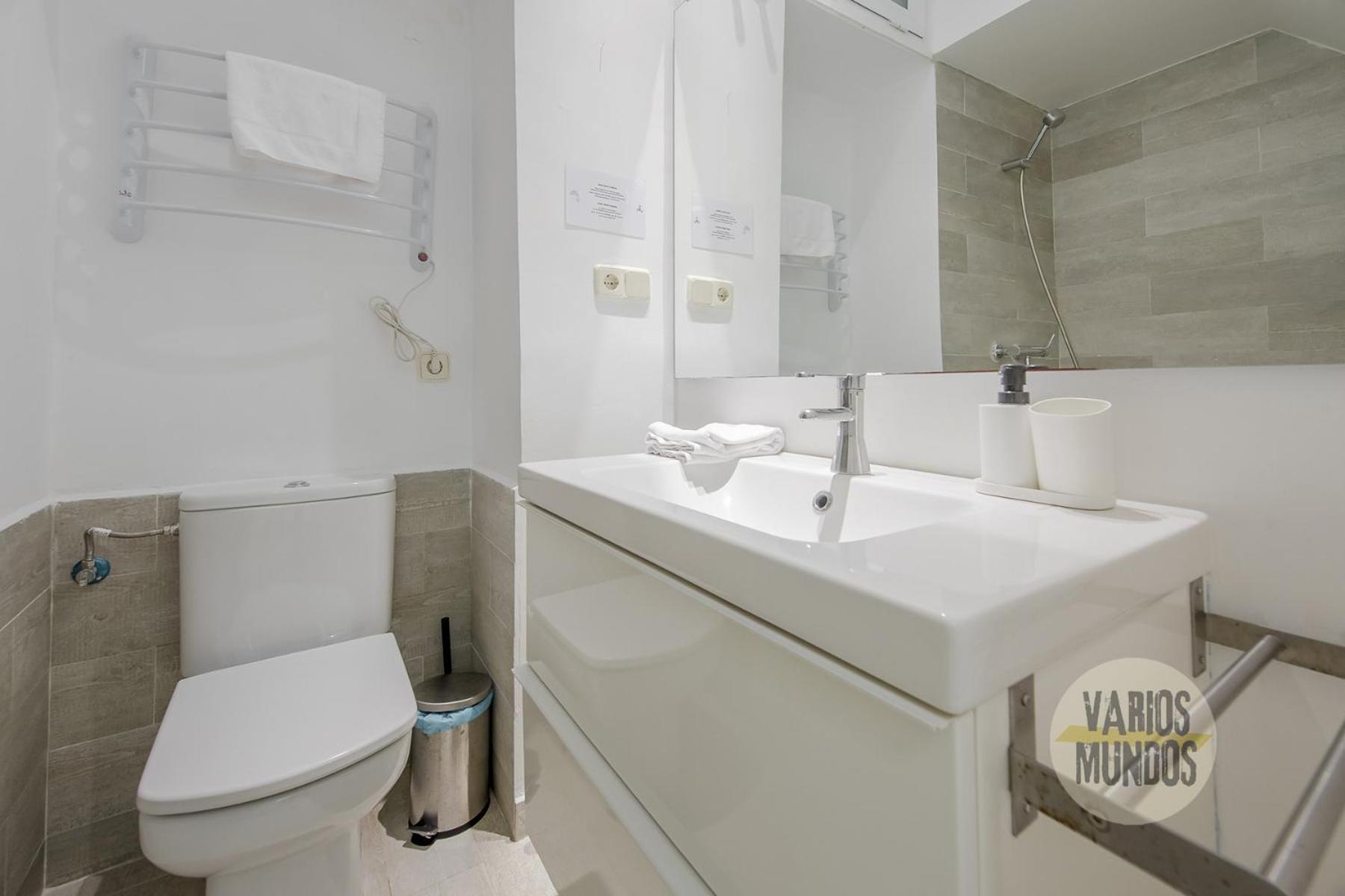 Stylish Loft With 2 Beedrooms En El Centro - La Latina E2 Apartamento *