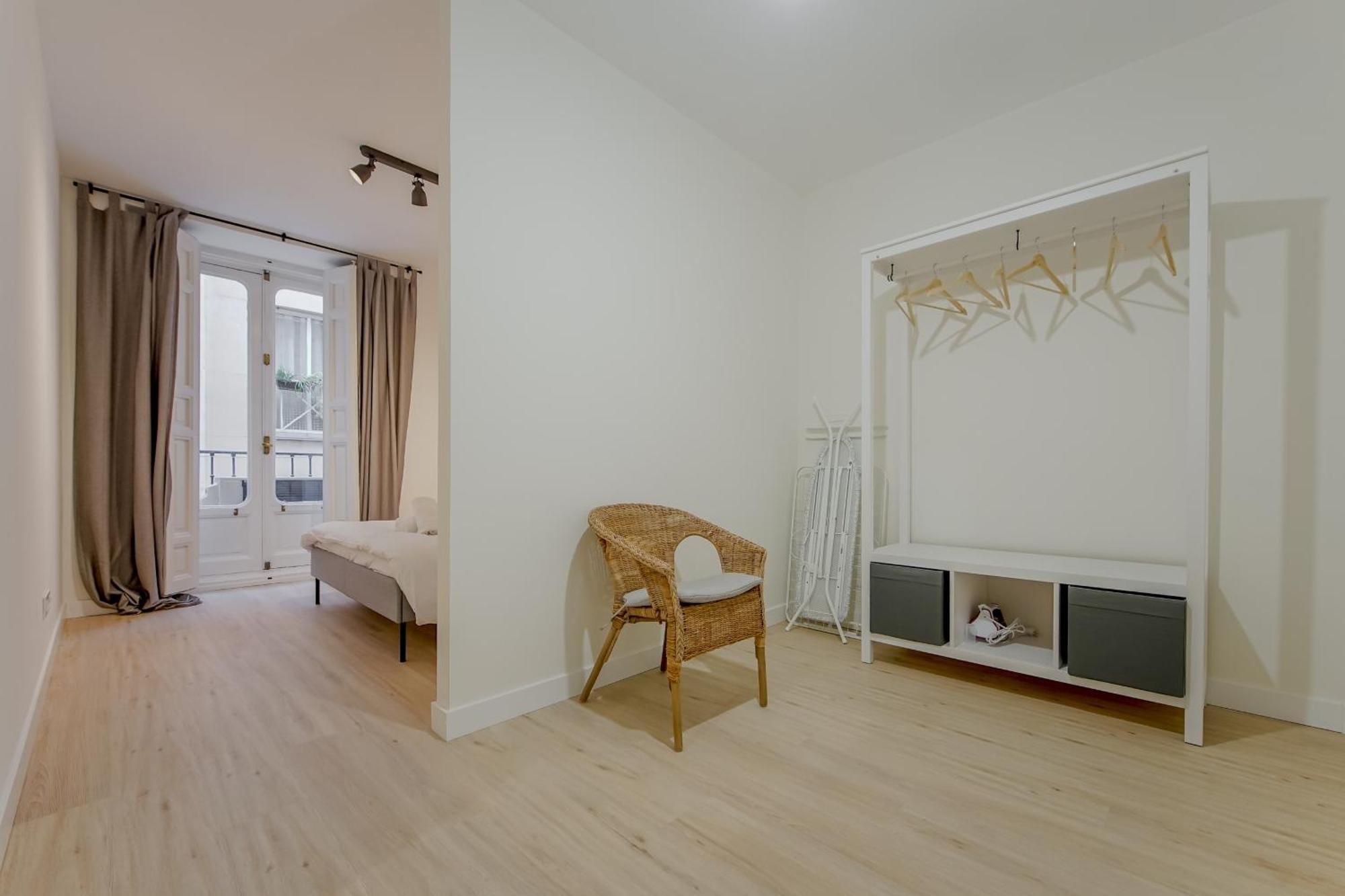 Modern 6pax En La Plaza De Tirso-centro E1 Appartamento *
