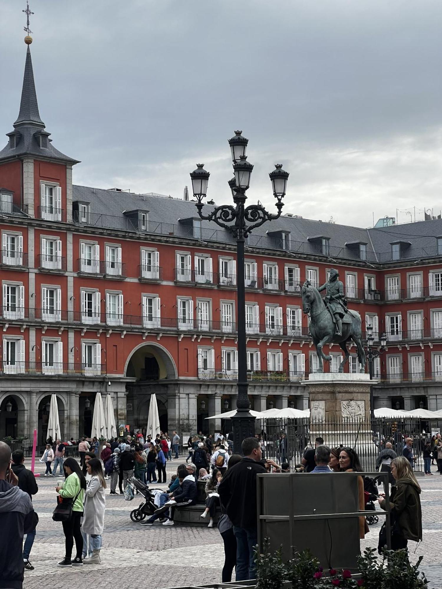 Apartamento Nuevo Apt De 7pax En Calle Mayor 11 En La Puerta Del Sol