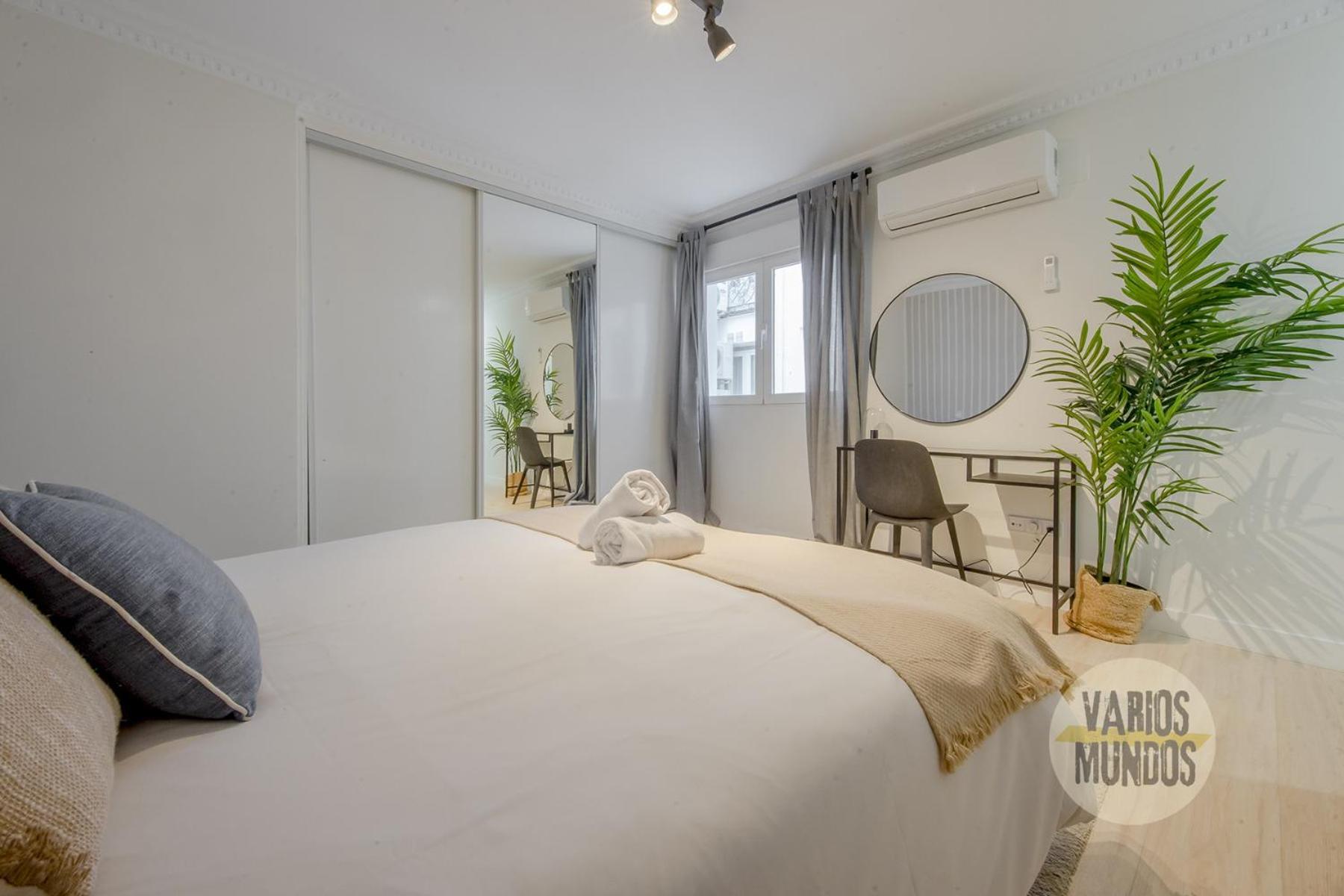 Nuevo Apt De 7pax En Calle Mayor 11 En La Puerta Del Sol Apartamento Madrid