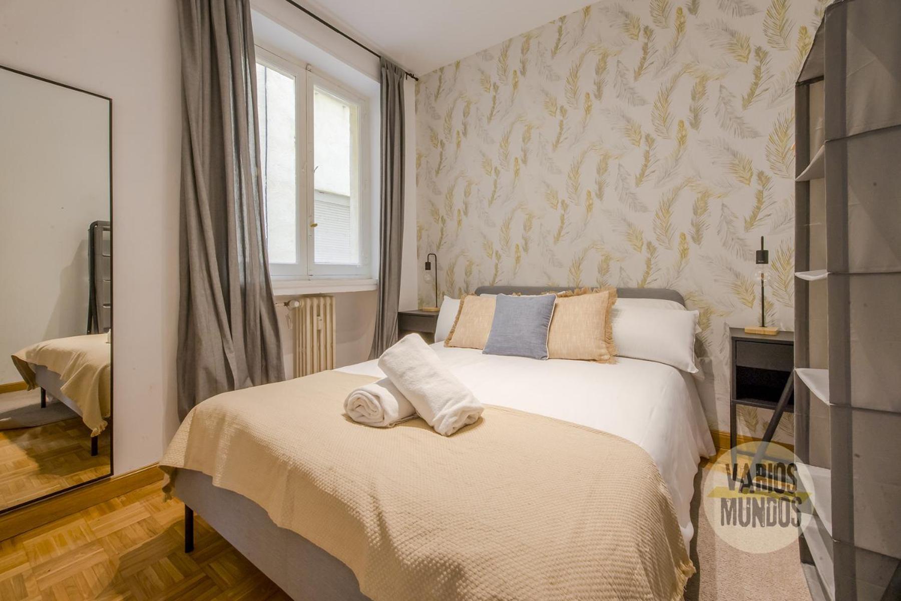 Centrico Apt En La Calle Toledo 77 Apartamento