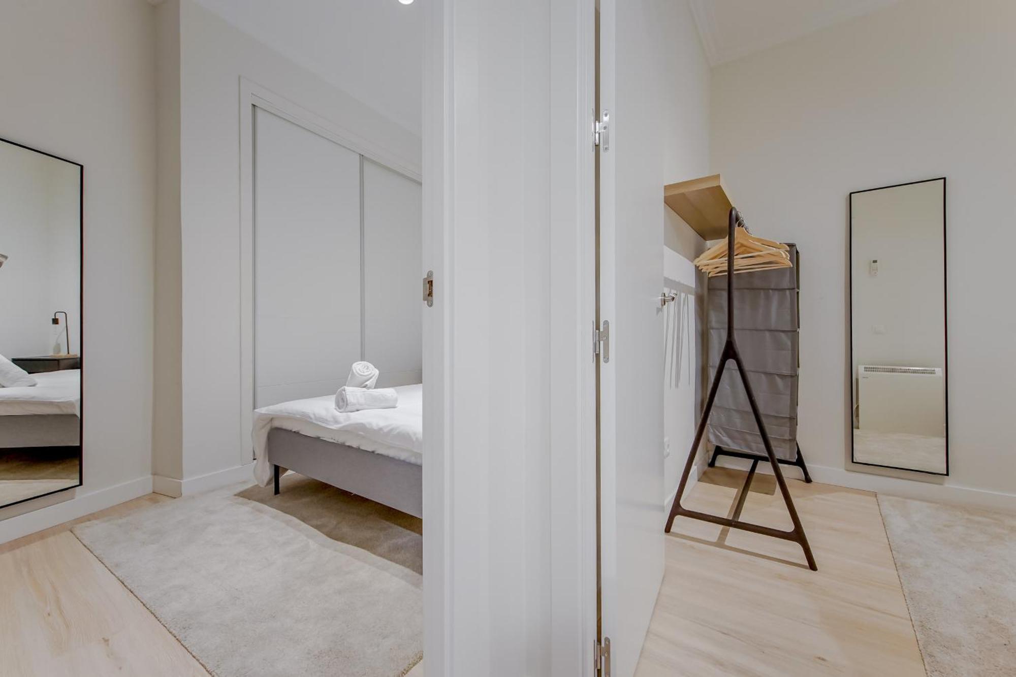 Apartamento Ny Style 5p En San Mateo Centro Chueca-malasana E1 Madrid