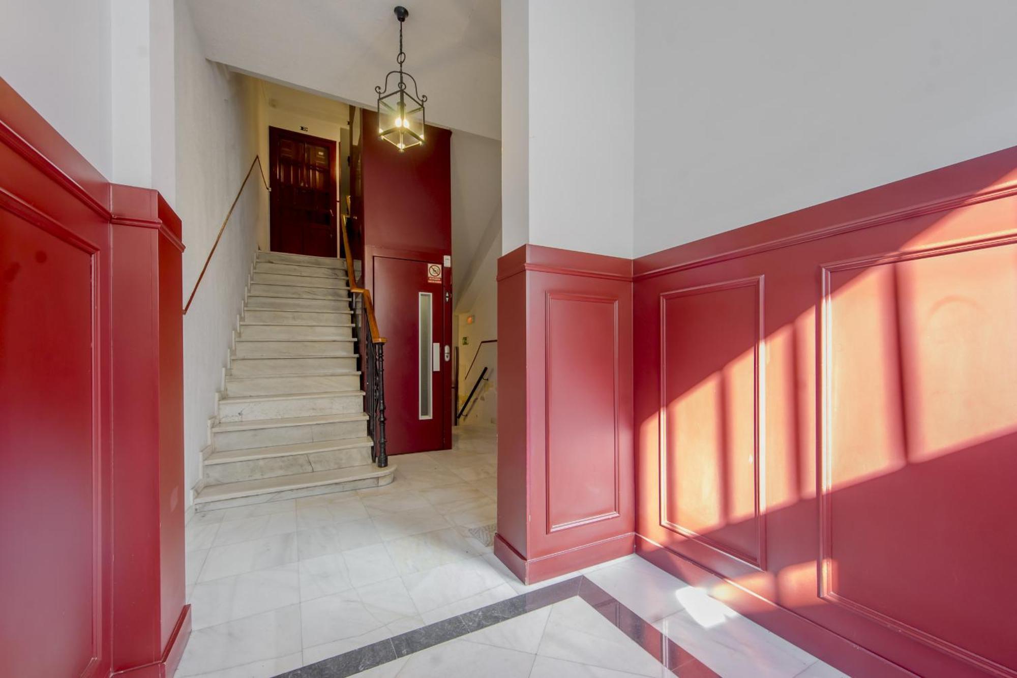 Apartamento C-almendro, Nuevo Piso En El Corazon De E1