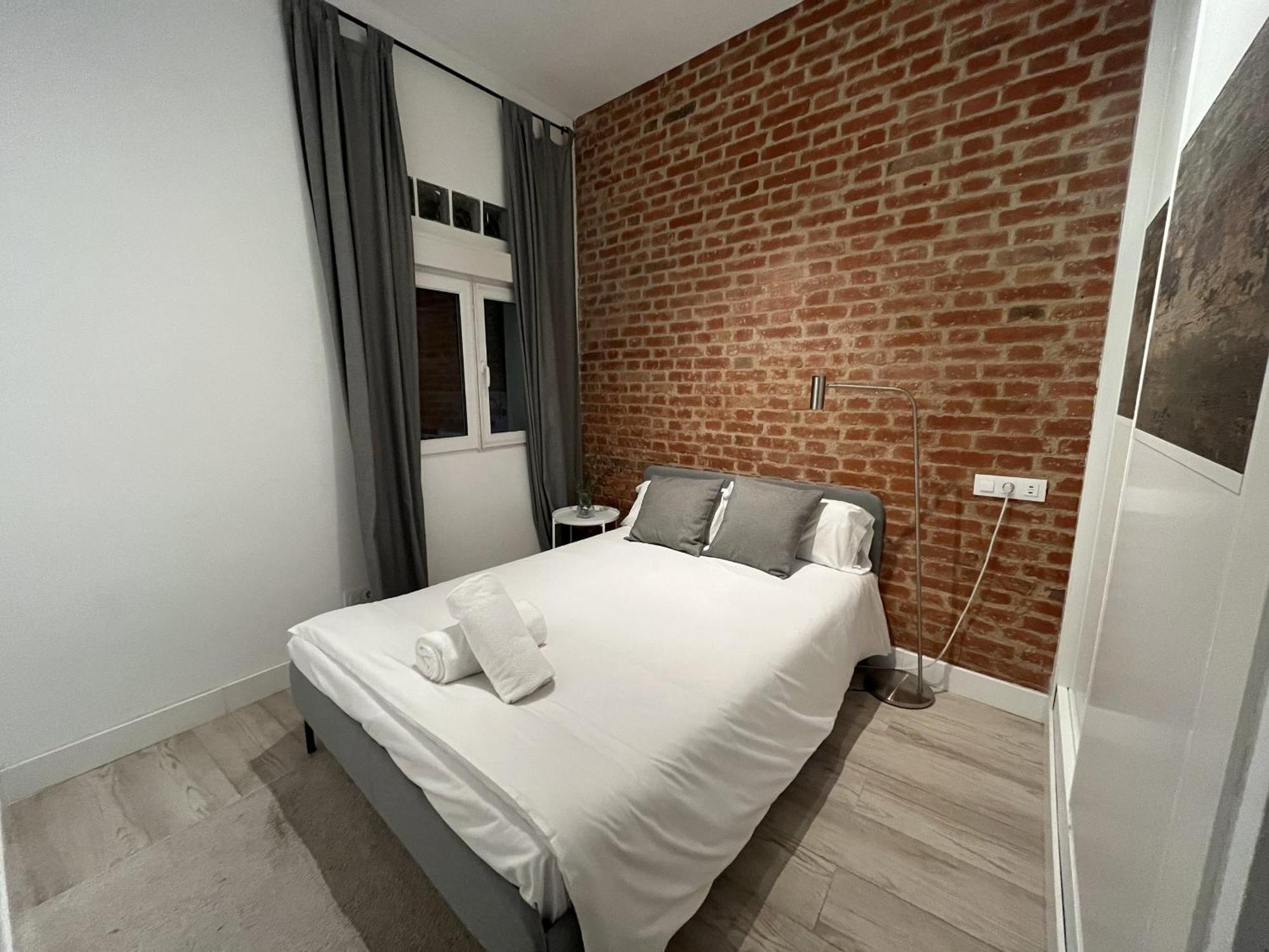 C-almendro, Nuevo Piso En El Corazon De E1 Apartamento *