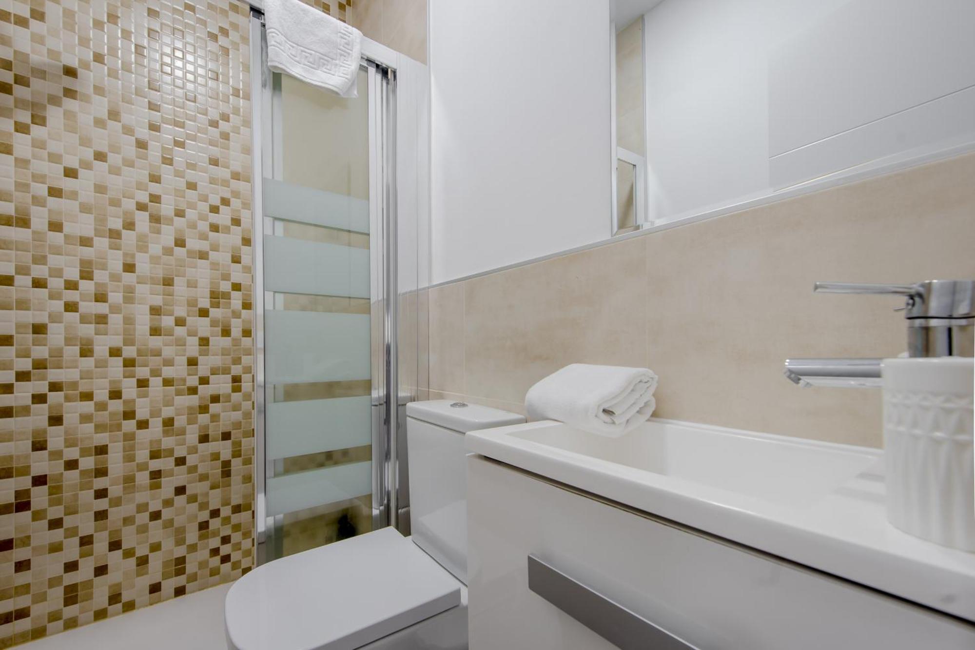 Apartamento Maravilloso Piso En La Latina - Centro De Madri