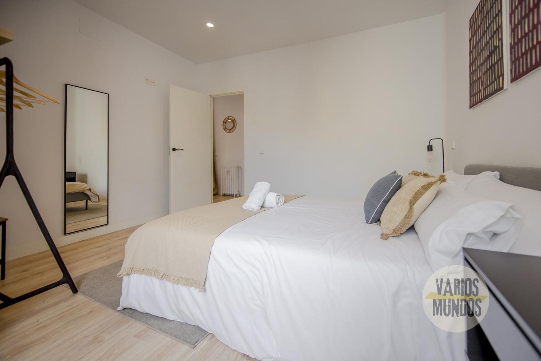 Apartamento Atico X9 Pax Con Gran Terraza En El La Latina *